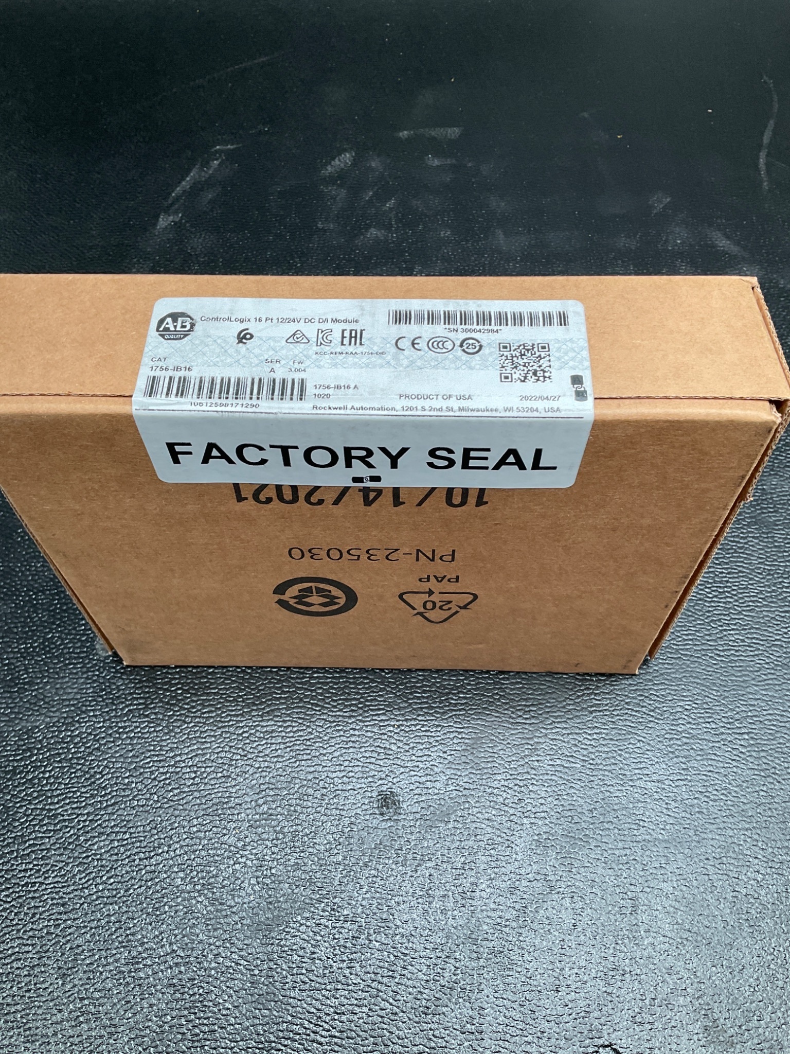 ALLEN-BRADLEY 1756-IB16 DIGITAL INPUT MODULE 24VDC 16PT NEW 3