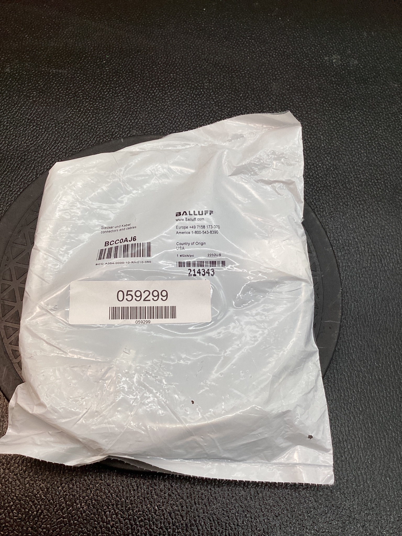 BALLUFF BCC0AJ6 CABLES USED ( LOT OF 5) 1