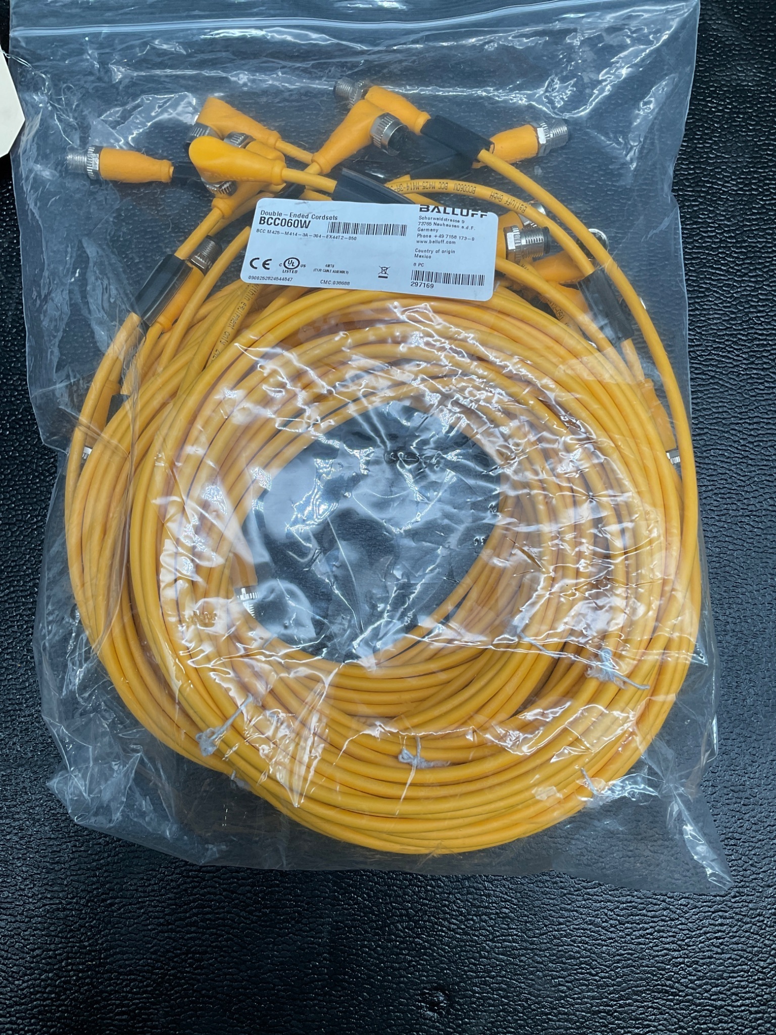 BALLUFF BCC060W M12‑M12 5 M CABLE TPE DRAG‑CHAIN NEW 1