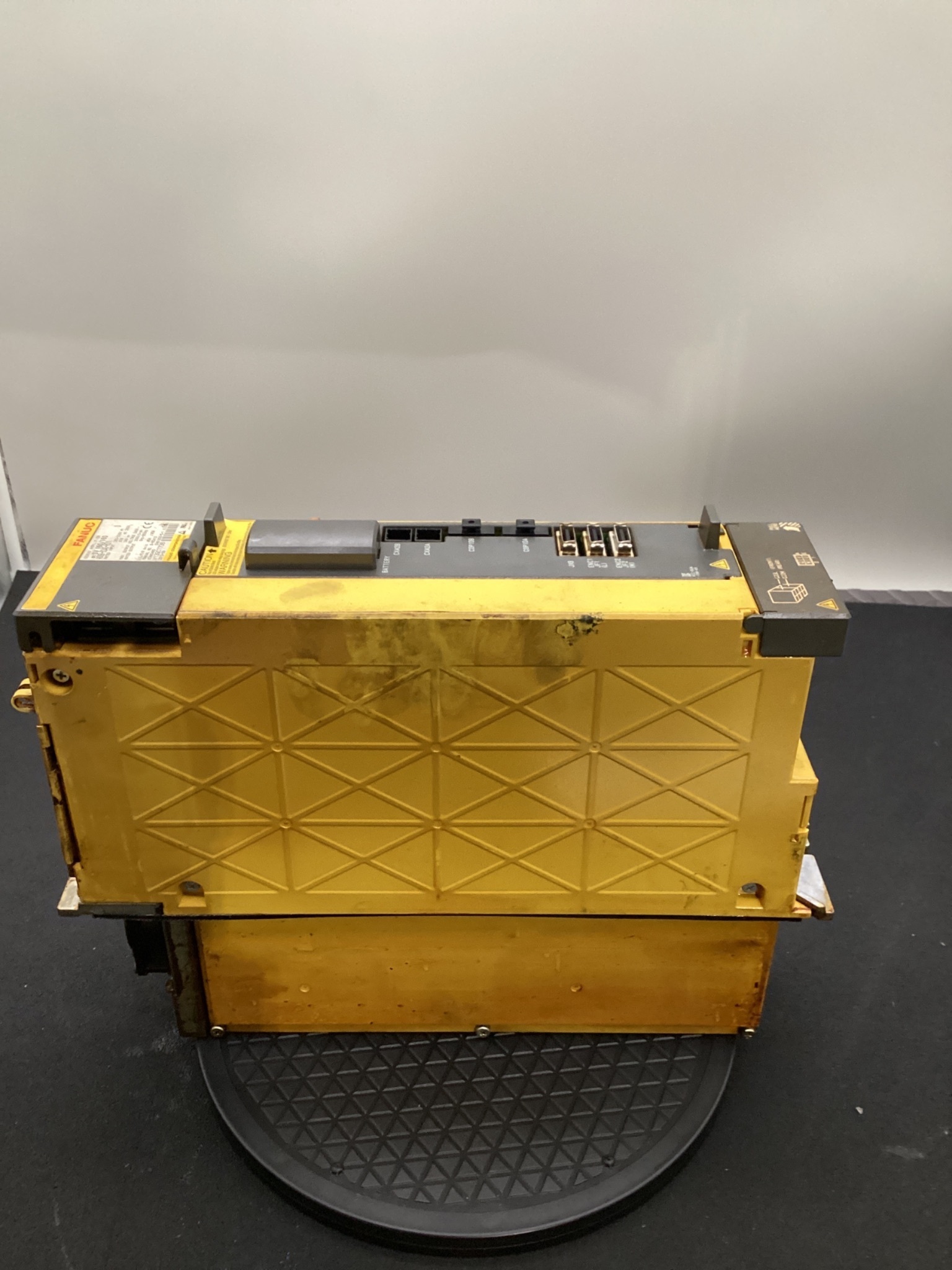 FANUC A06B-6240-H211 SERVO DRIVE ALPHA I SERIES USED 0