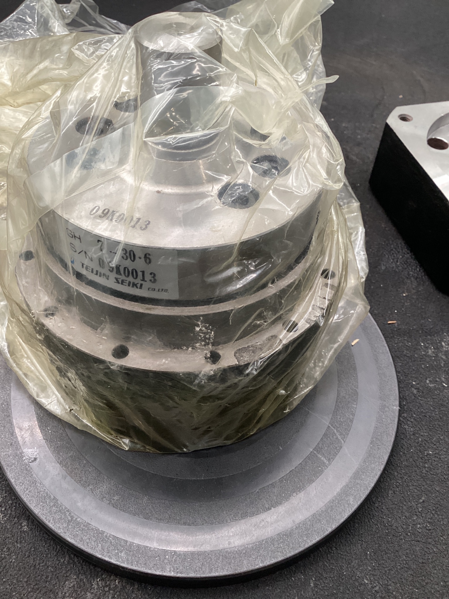 TEIJIN SEIKI GH-7-3V0-6 RV REDUCER GEARHEAD FOR ROBOTIC USE NEW OPEN BOX 4