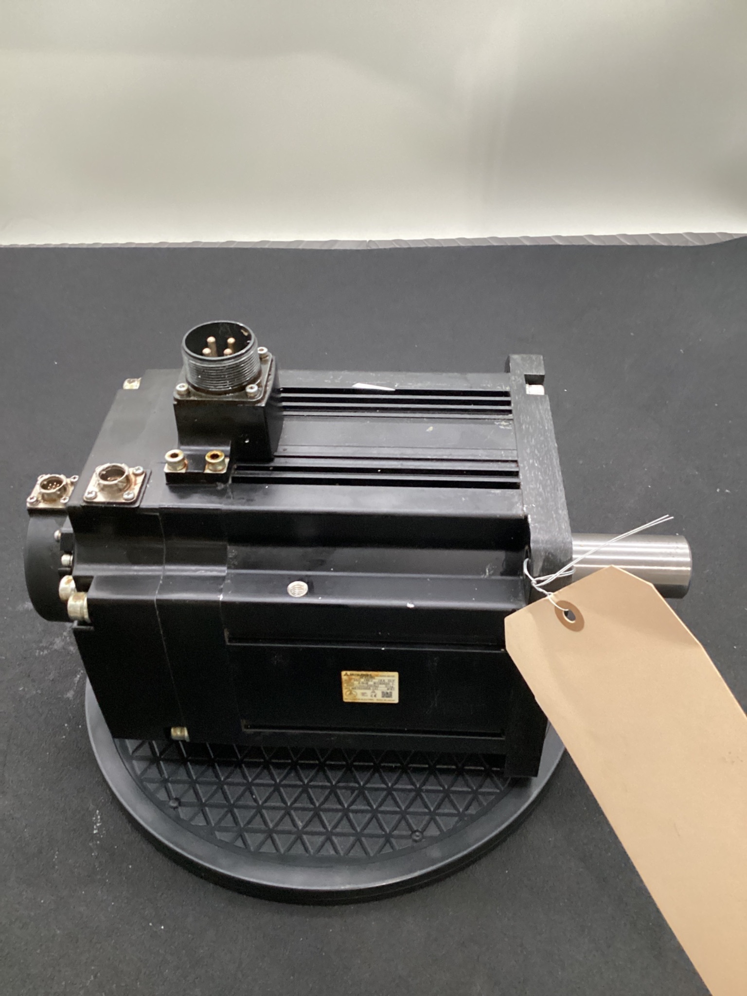 MITSUBISHI HF453BS SERVO AND SPINDLE MOTORS USED 2