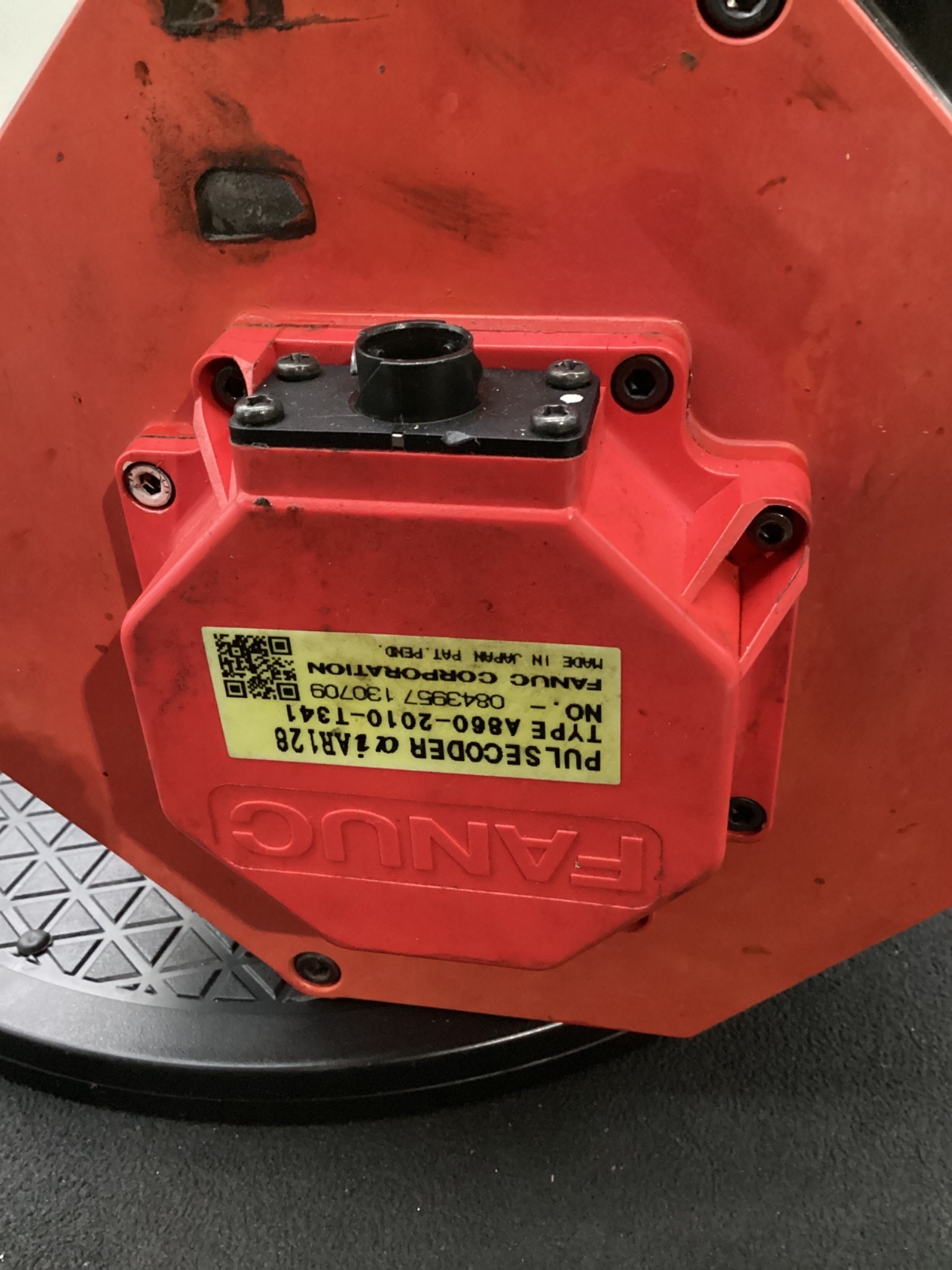 FANUC A06B-0041-B605#S042 SERVO MOTOR CNC USED 4