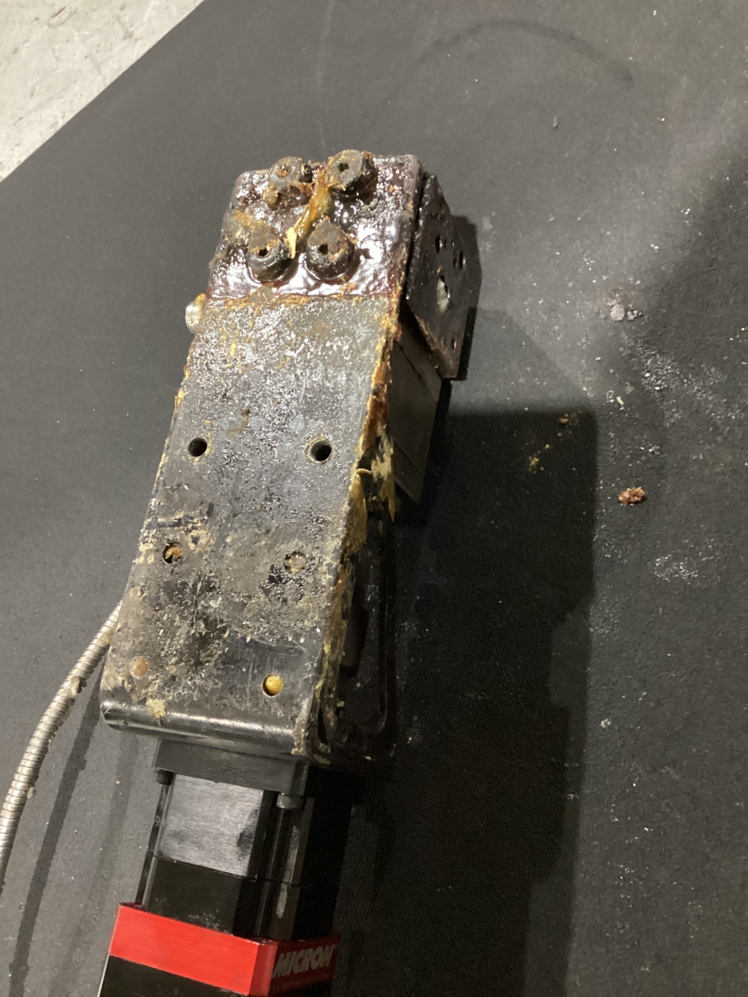 KOLLMORGEN AKM22E-CKBN2-01 SERVO AND SPINDLE MOTORS USED 3