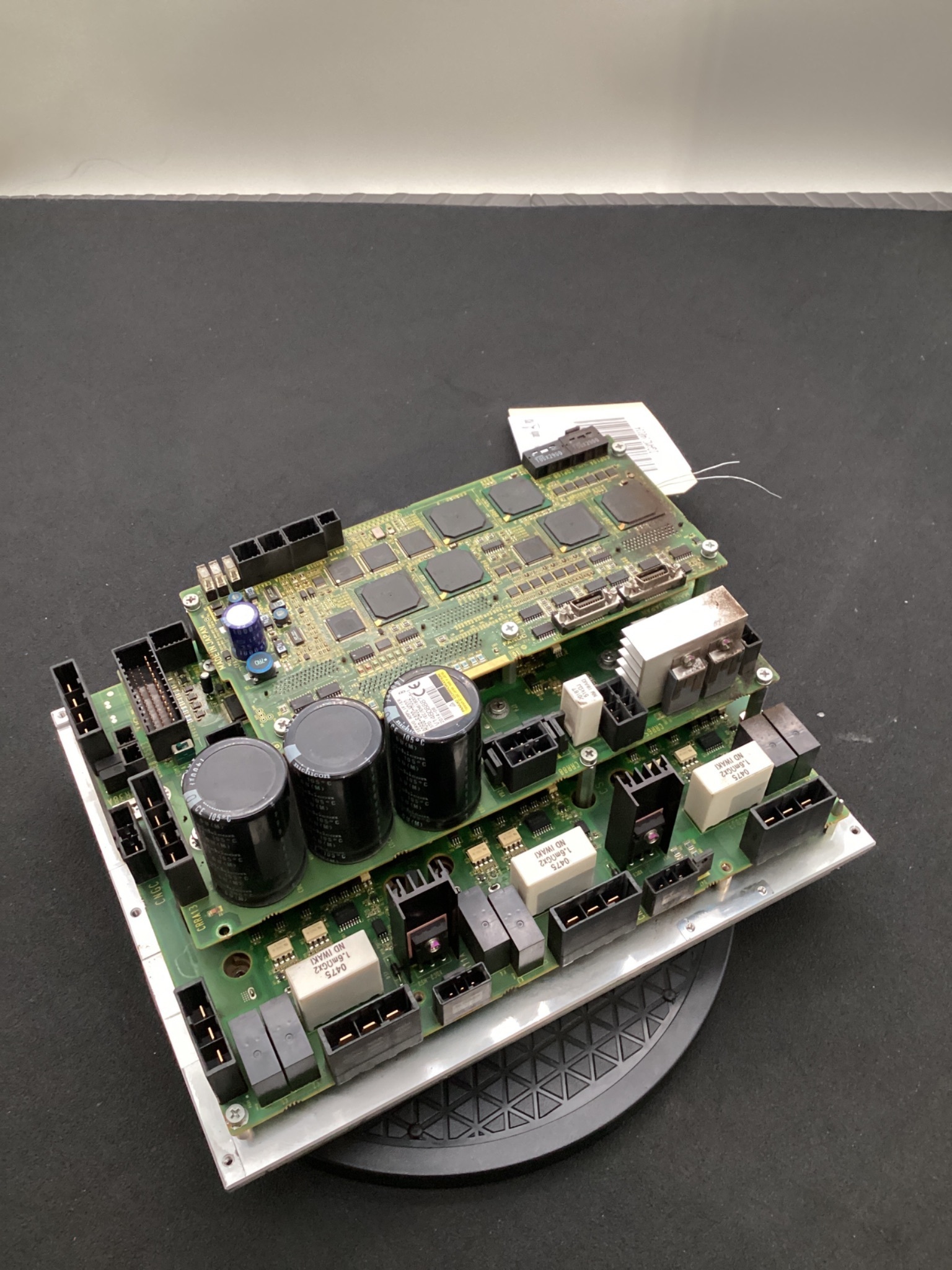 FANUC A06B-6400-H002 SERVO AMPLIFIER ALPHA i-B USED 0