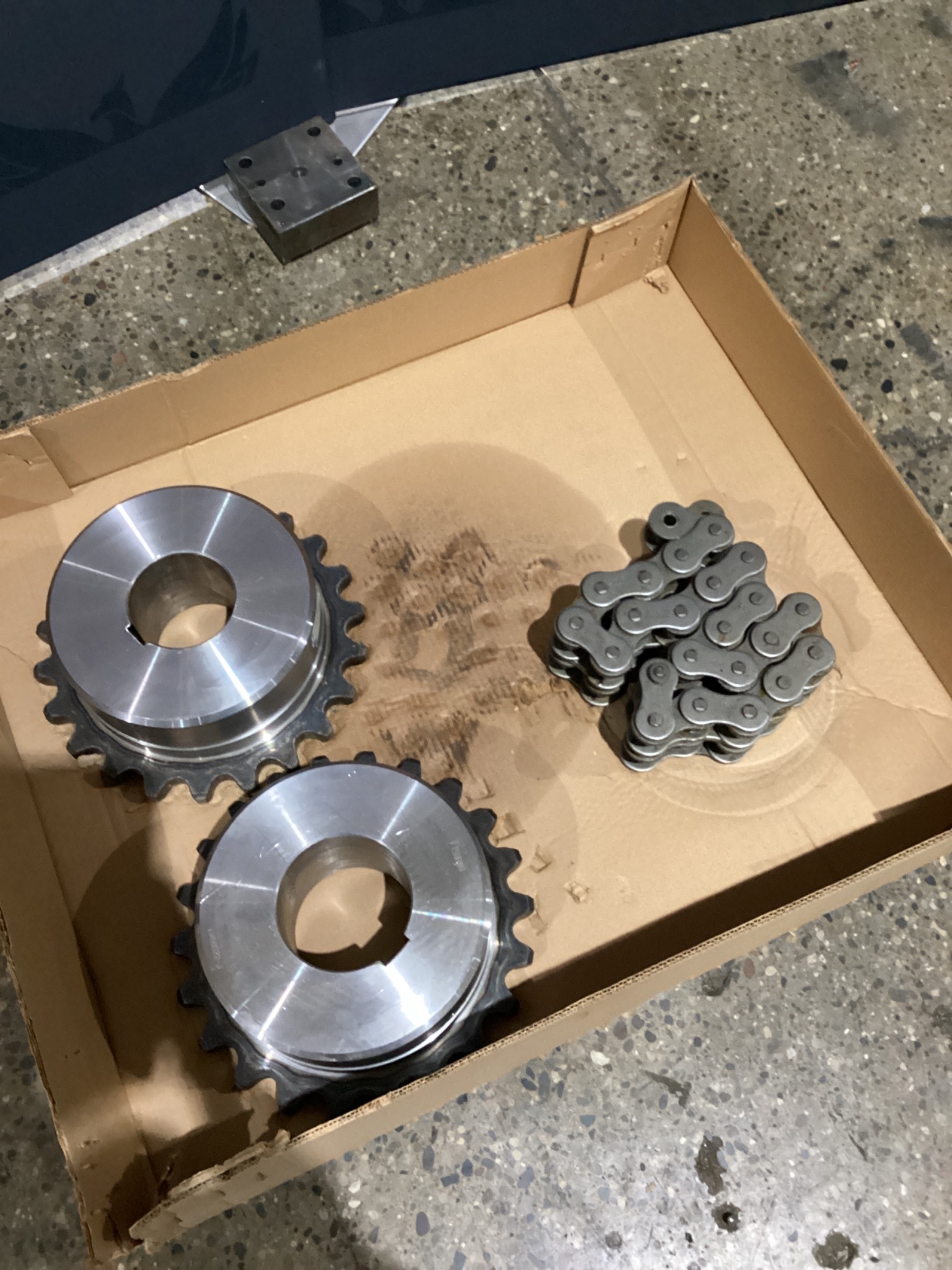 TSUBAKI CR16022-J ROLLER DRIVE CHAIN USED 0