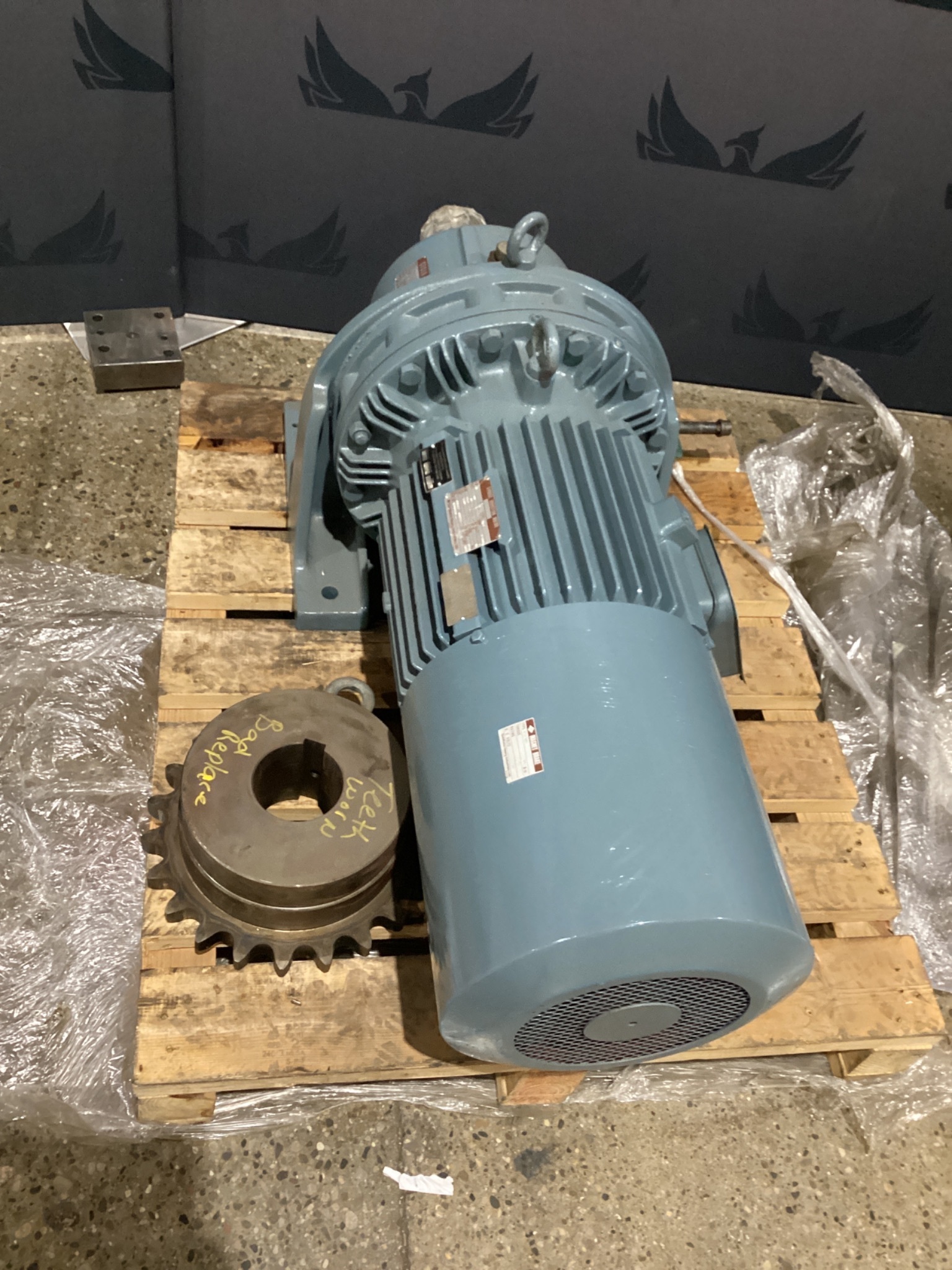 SUMITOMO CHHMS40-6215-B-29 GEARBOX W/ TK-J MOTOR ESB-250 BRAKE USED 0