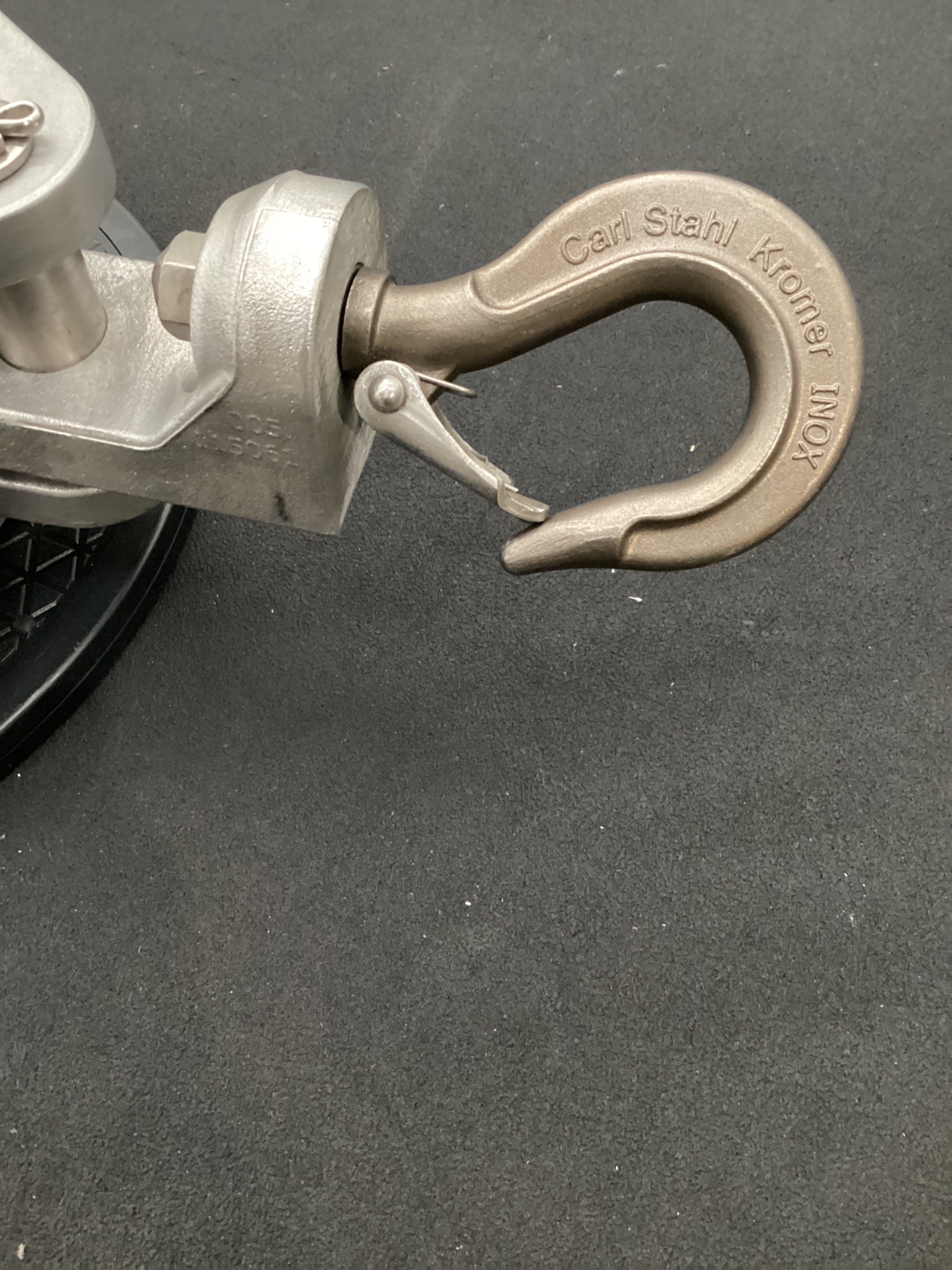 CARL STAHL KROMER 7241 0801 34 ZERO-GRAVITY BALANCER USED 1