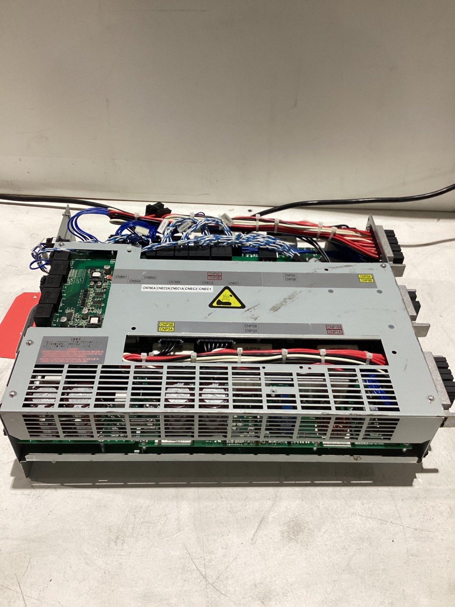 NACHI DRIVE UNIT R0X2200CT USED 1