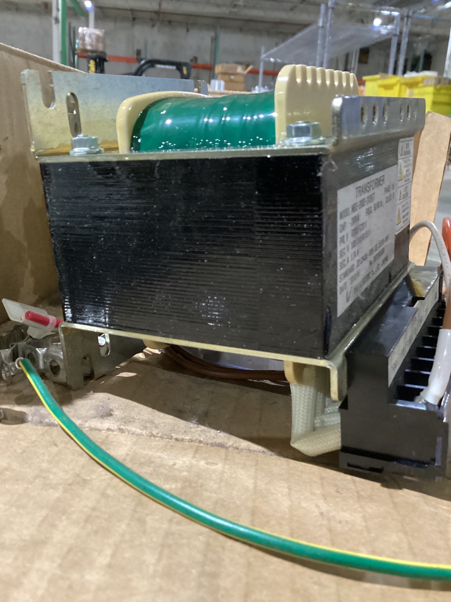 IMAI ELECTRIC SMALL TRANSFORMER NBS-200S-2XSET USED 1