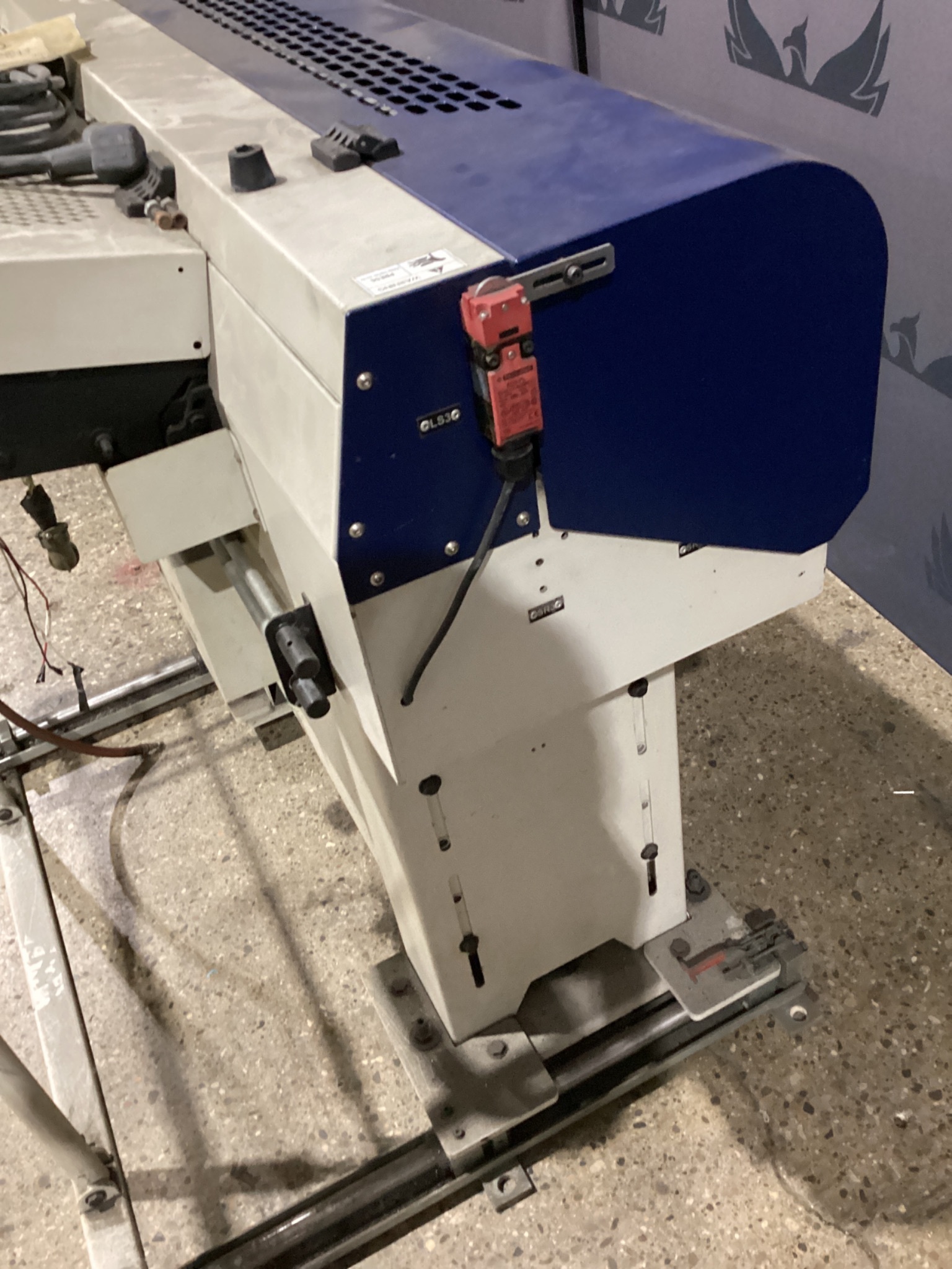 EDGE TECHNOLOGIES V-65E-CE-A MAGAZINE TYPE BAR LOADERS USED 3