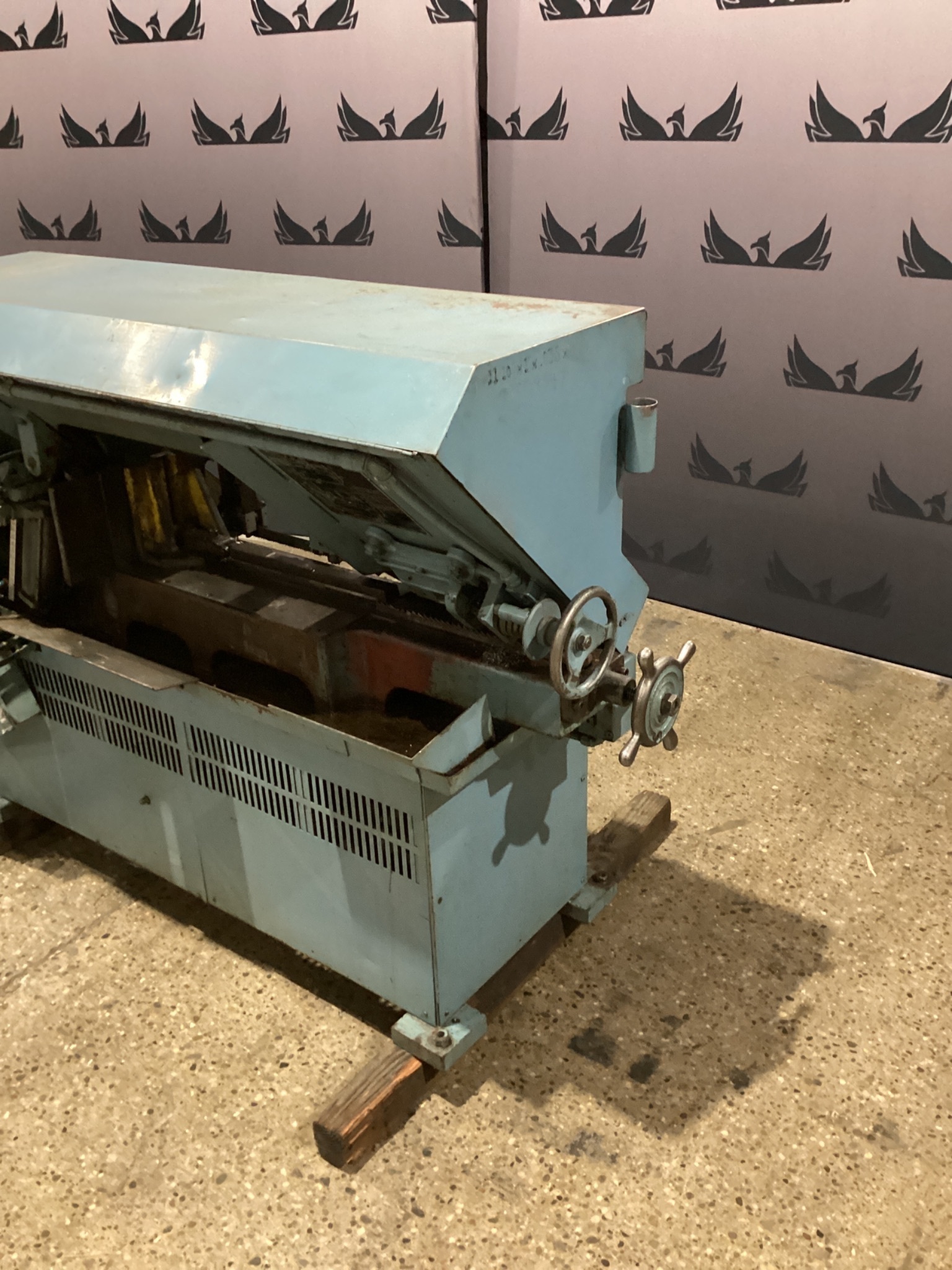 NATIONAL MACHINE TOOL 220 BANDSAWS USED 2