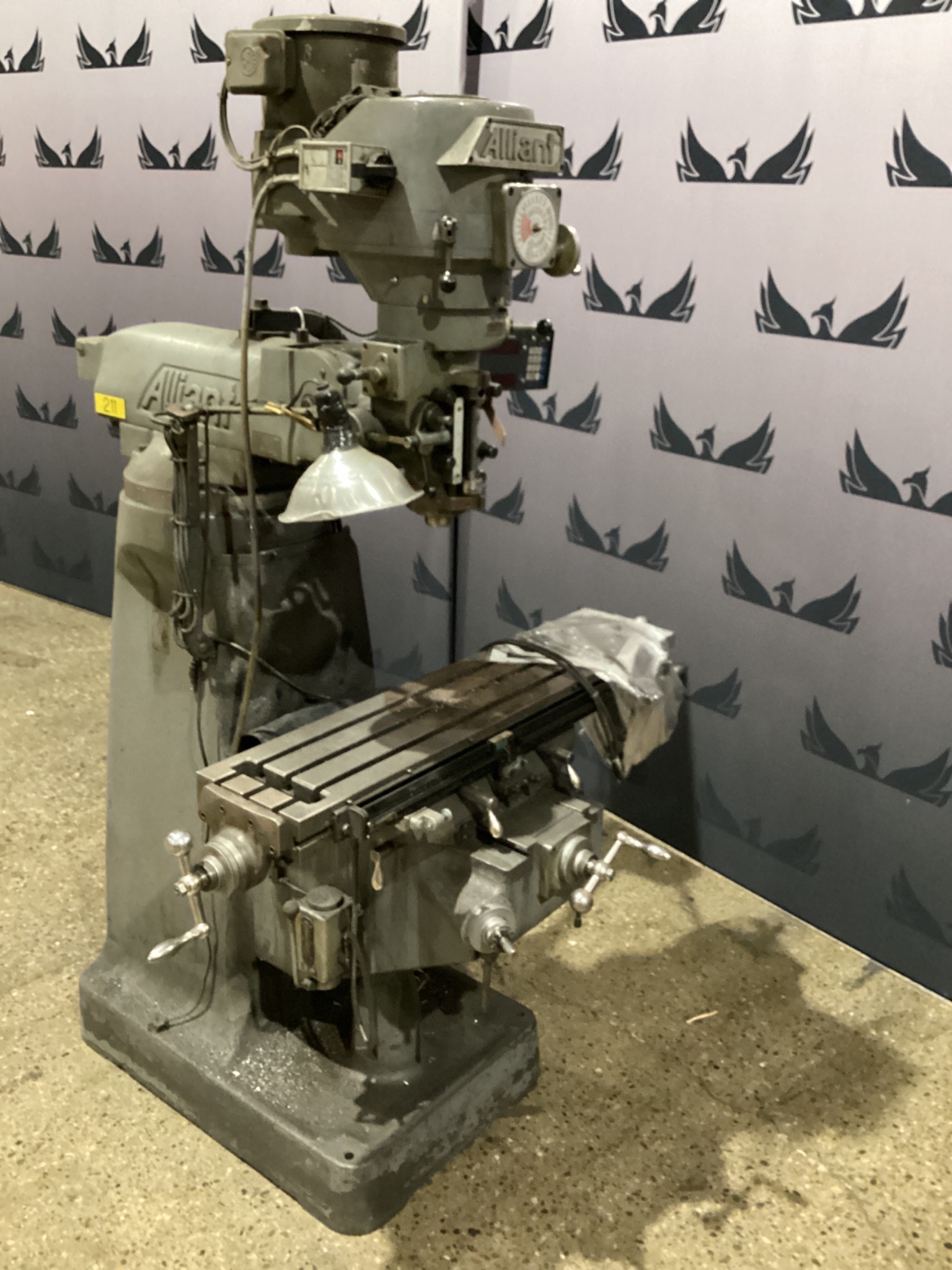 ALLIANT 42VC VERTICAL MILLS USED 1