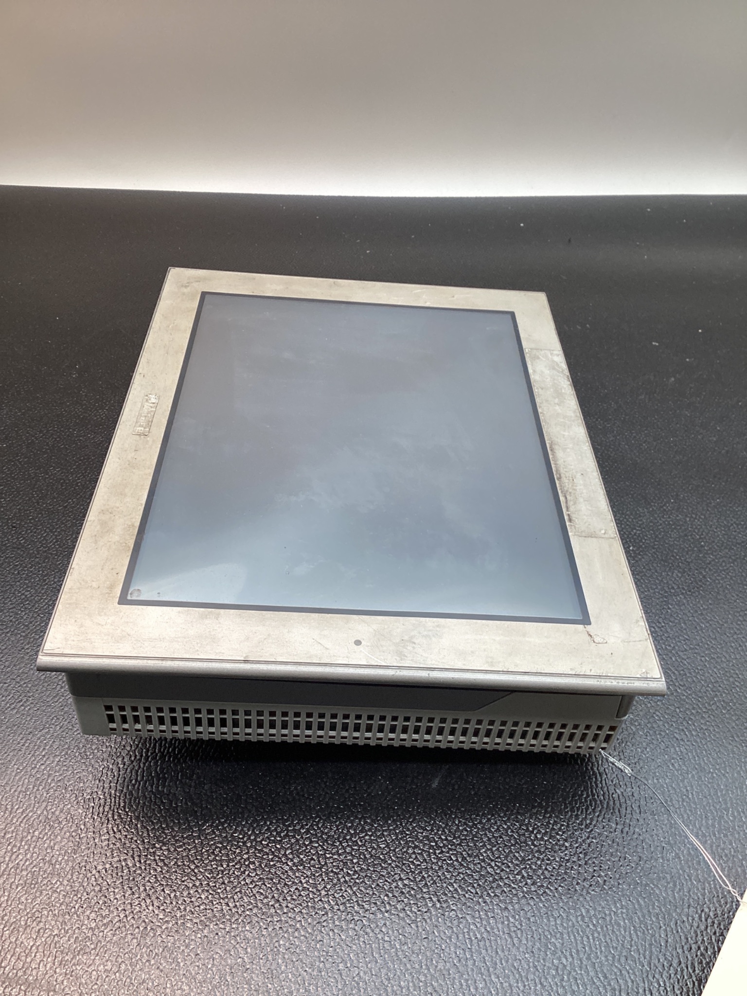 PRO-FACE AGP3600-T1-D24 12.1IN HMI TOUCHSCREEN PANEL 24VDC USED 3