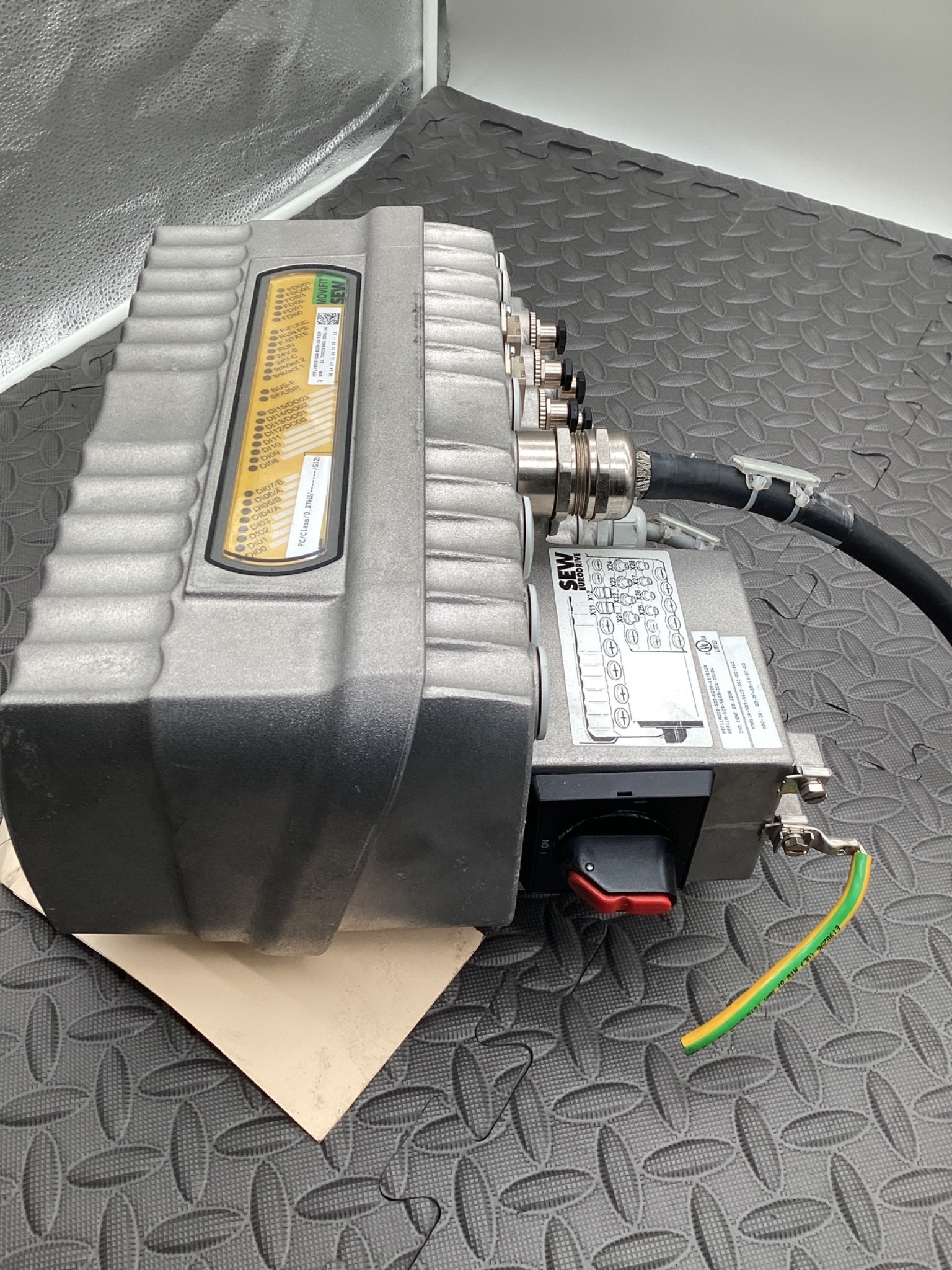 SEW EURODRIVE MTF11A003-503-E20A-15 Drive Module USED 5