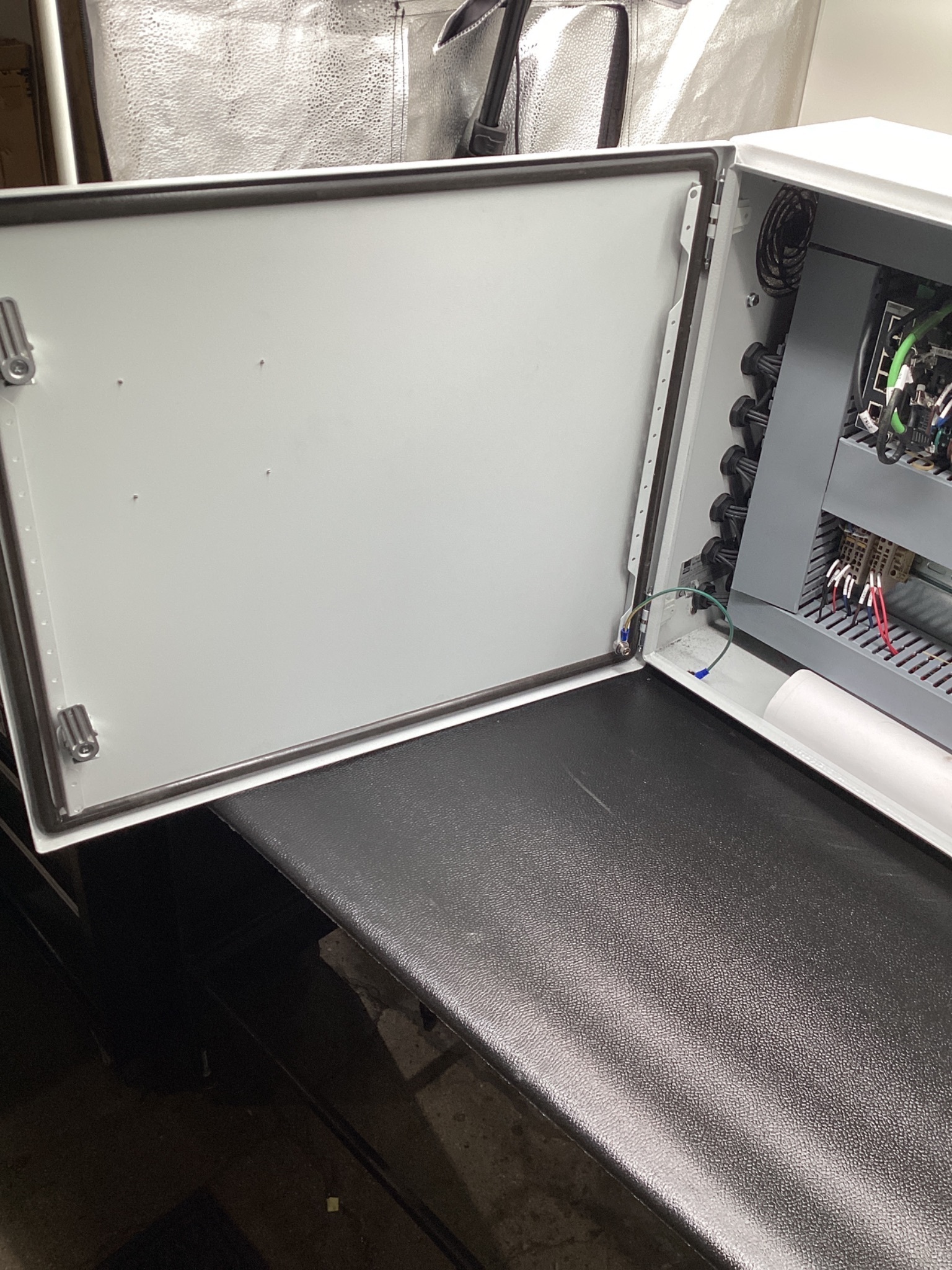 ORIONTECH WM 8017544 WALL-MOUNT ENCLOSURE NEMA 4/IP66 USED 2