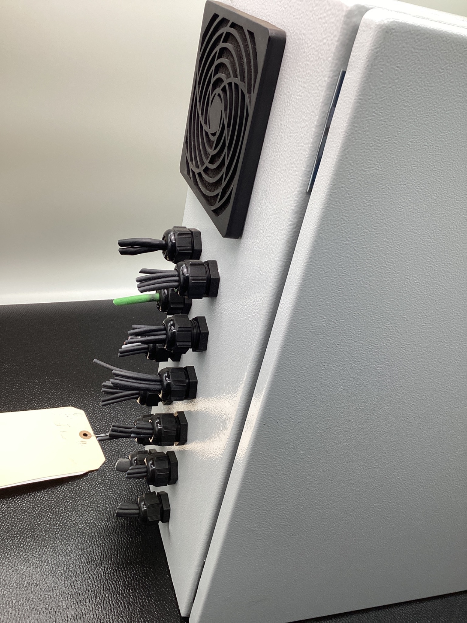 ORIONTECH WM 8017544 WALL-MOUNT ENCLOSURE NEMA 4/IP66 USED 7