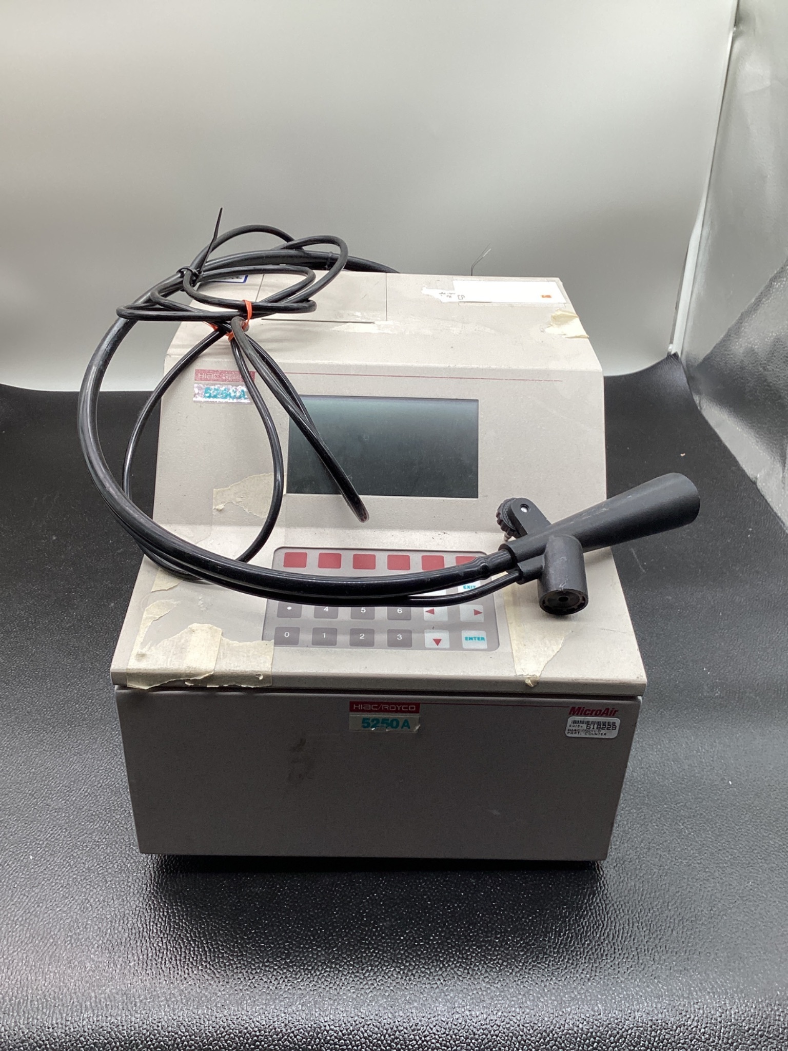 HIAC/ROYCO 5250A LIQUID PARTICLE COUNTER USED 0