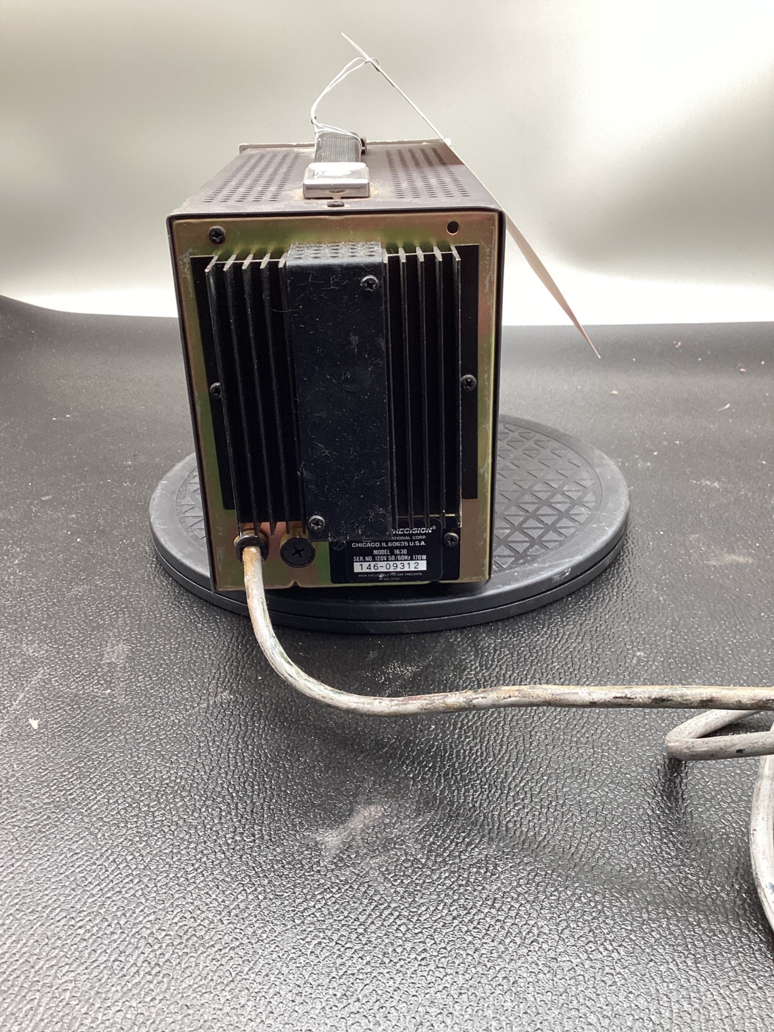 BK PRECISION 1630 DC POWER SUPPLY 30V 3A USED 3