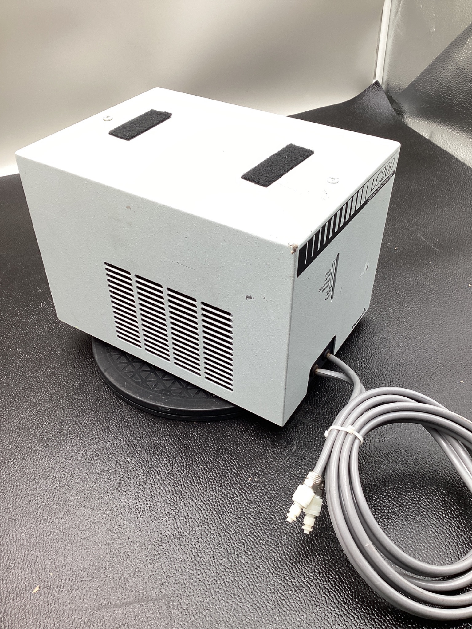 PHOTOMETRICS LC200 LIQUID COOLING UNIT USED 1