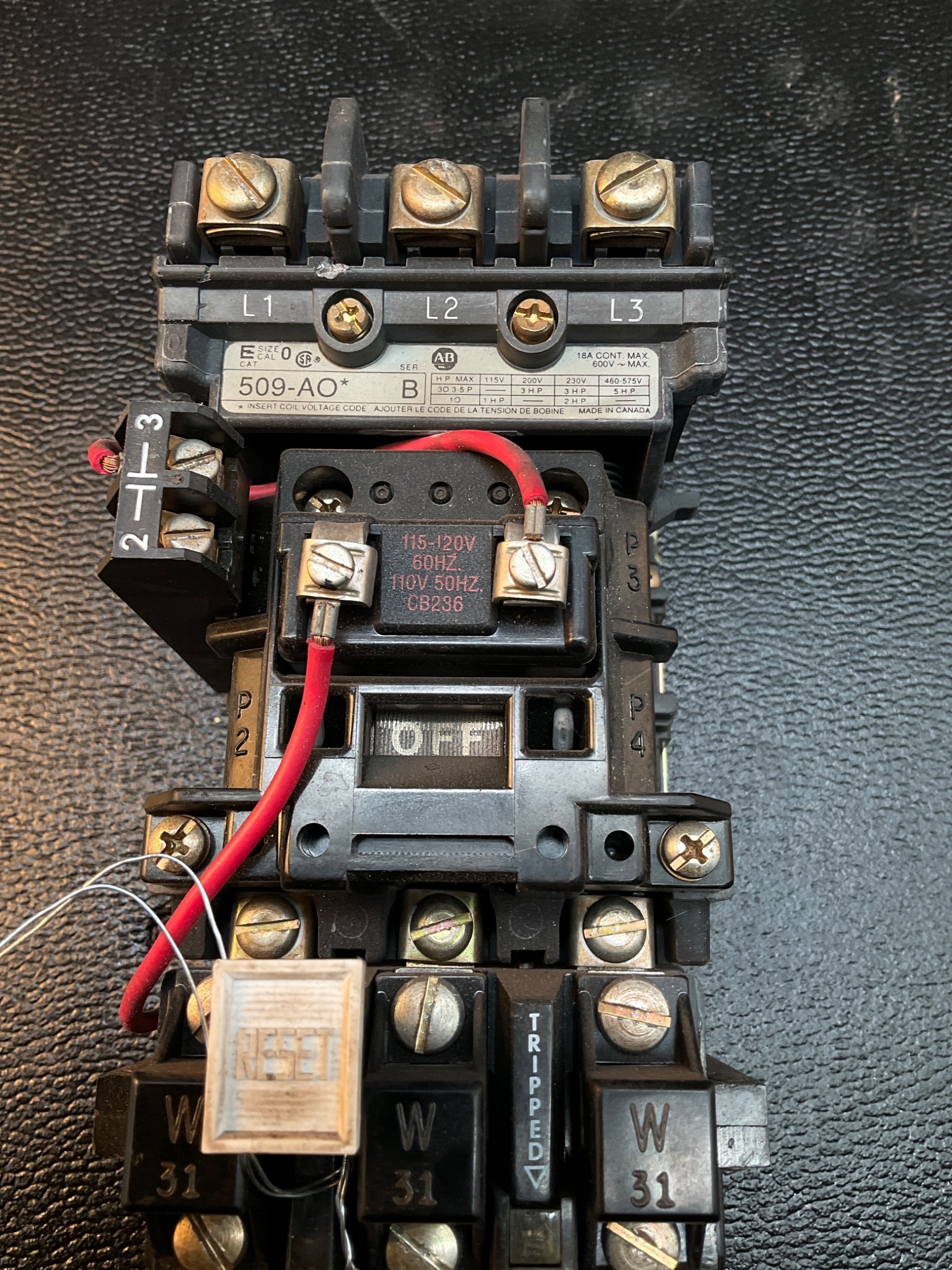ALLEN BRADLEY 509-AO NEMA SIZE 0 FULL VOLTAGE STARTER USED 5