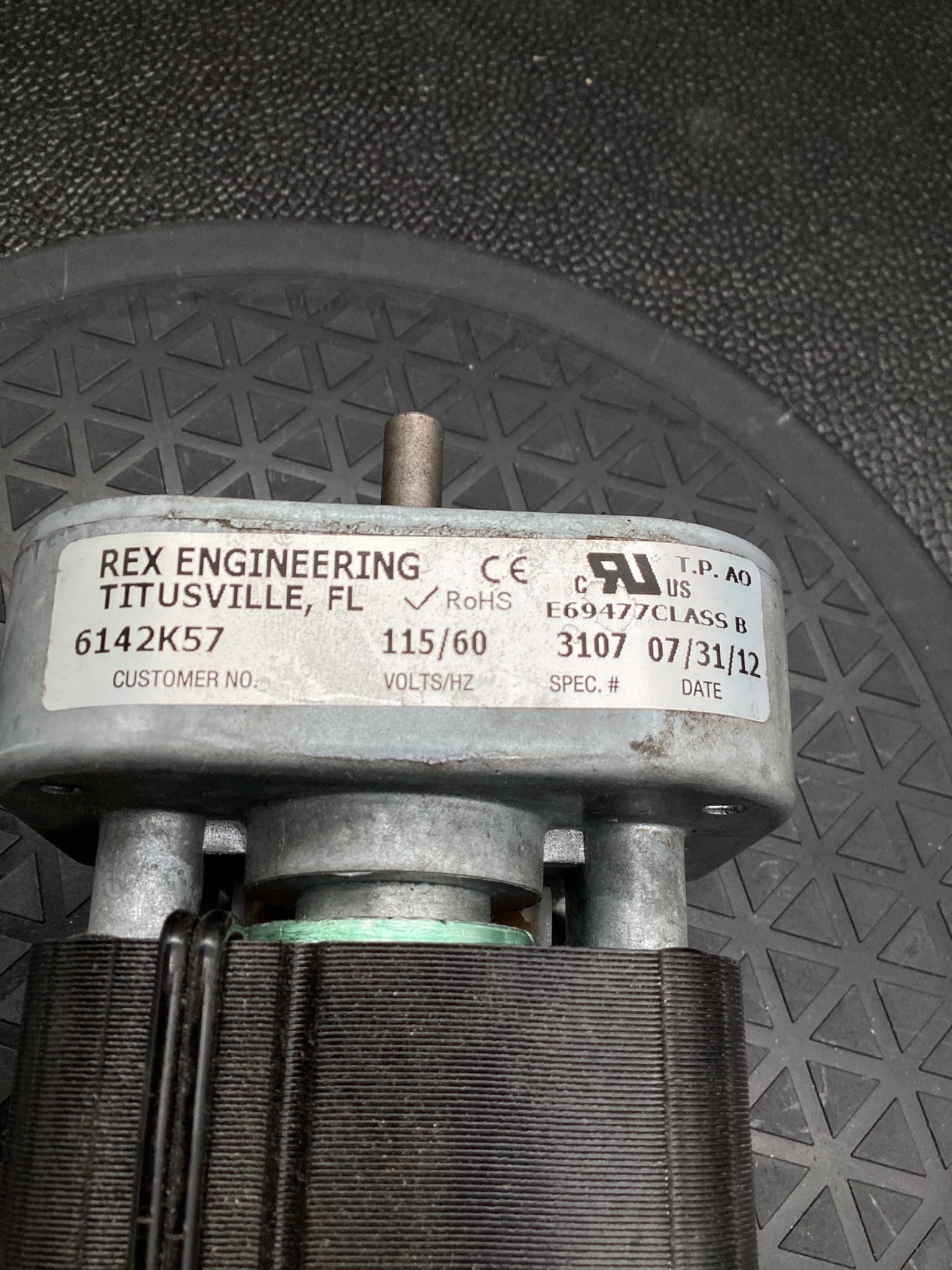 REX ENGINEERING E69477 CLASS B AC GEAR MOTOR 115V 5.75:1 RATIO USED 5