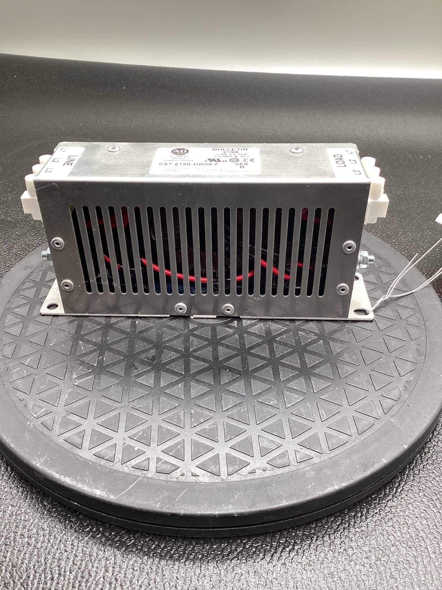 ALLEN BRADLEY 2198-DB08-F KINETIX 5500 8A AC LINE FILTER USED 2
