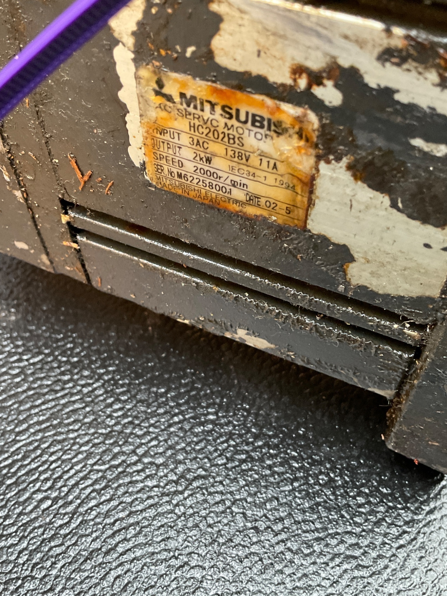 MITSUBISHI HC202BS AC SERVO MOTOR 2KW 138V 11A USED 4