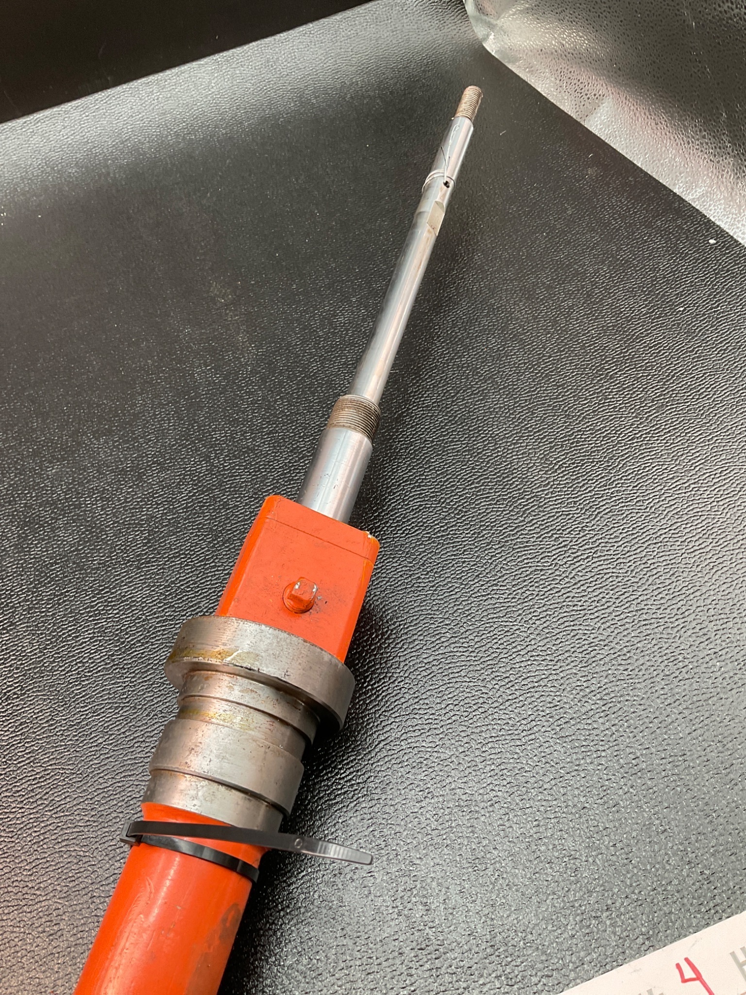 PARKER 1TK40E9.8N465-X PNEUMATIC CYLINDER 40MM BORE 465MM STROKE USED 2