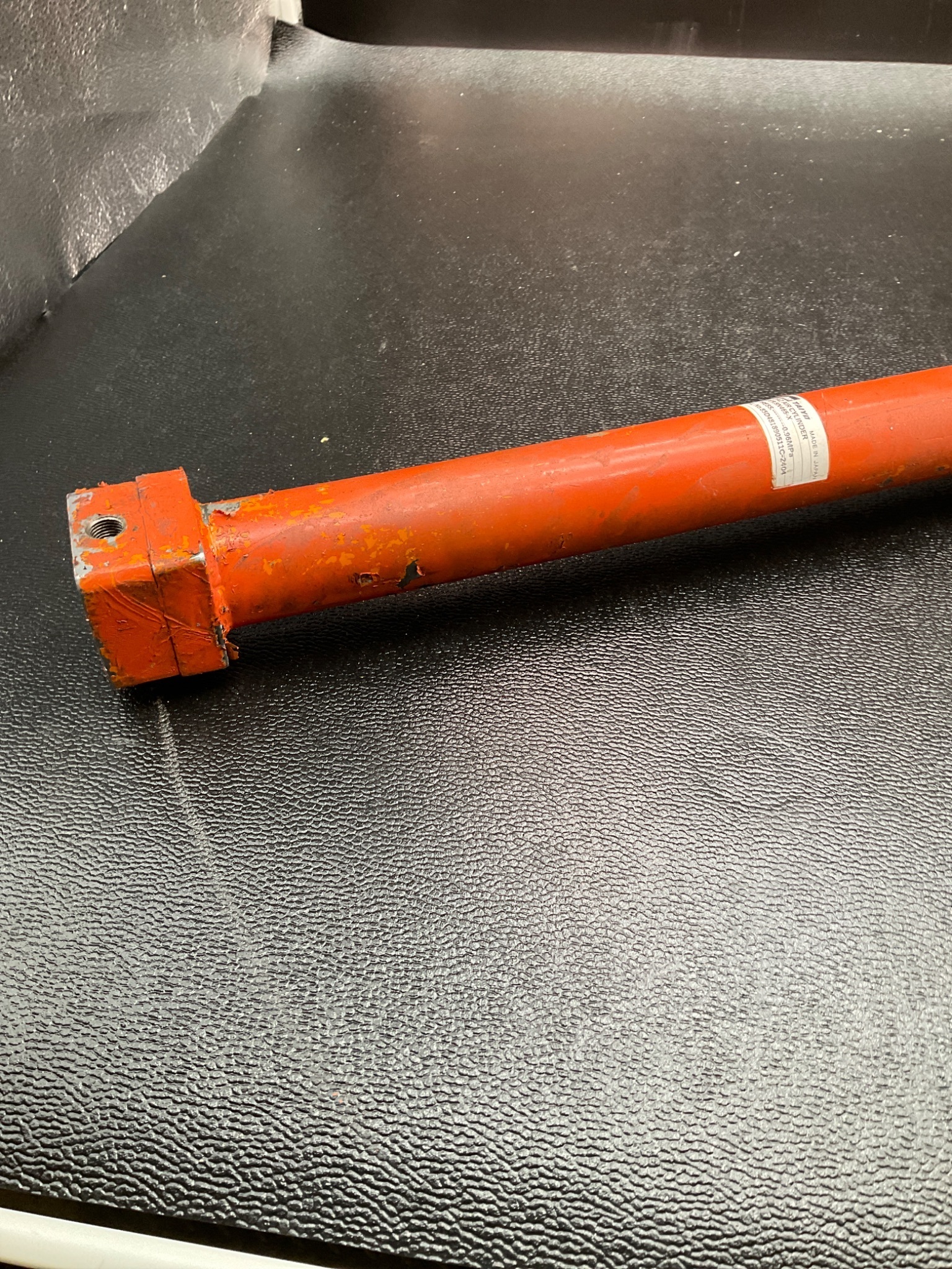 PARKER 1TK40E9.8N465-X PNEUMATIC CYLINDER 40MM BORE 465MM STROKE USED 3