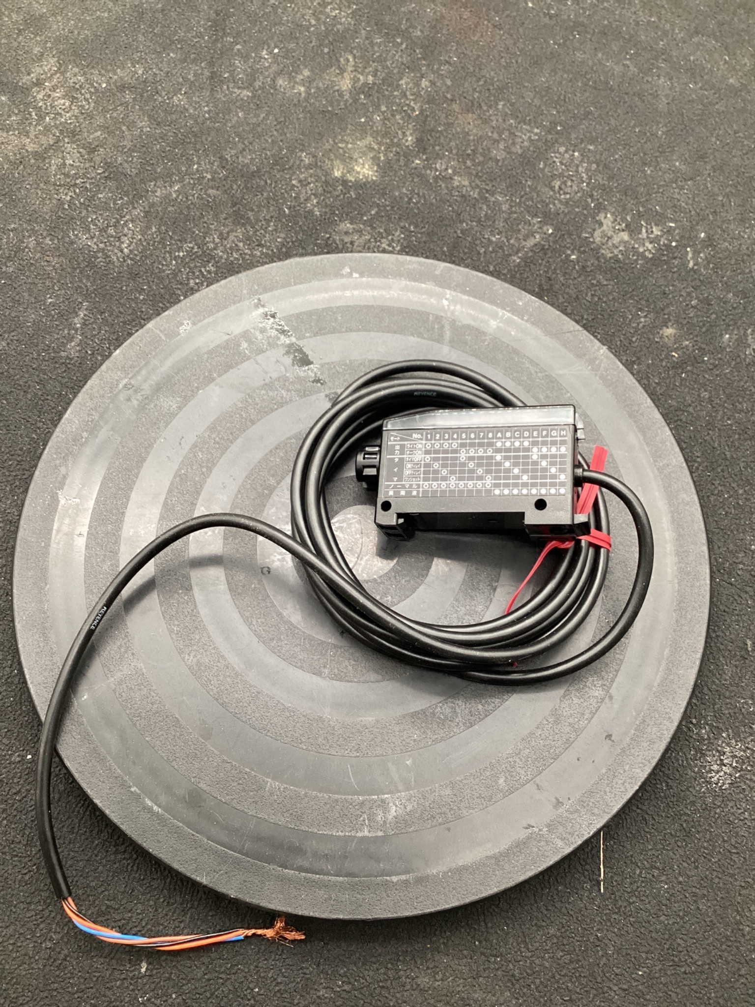 KEYENCE PS2-61P PHOTOELECTRIC SENSOR AMPLIFIER UNIT PNP USED 2