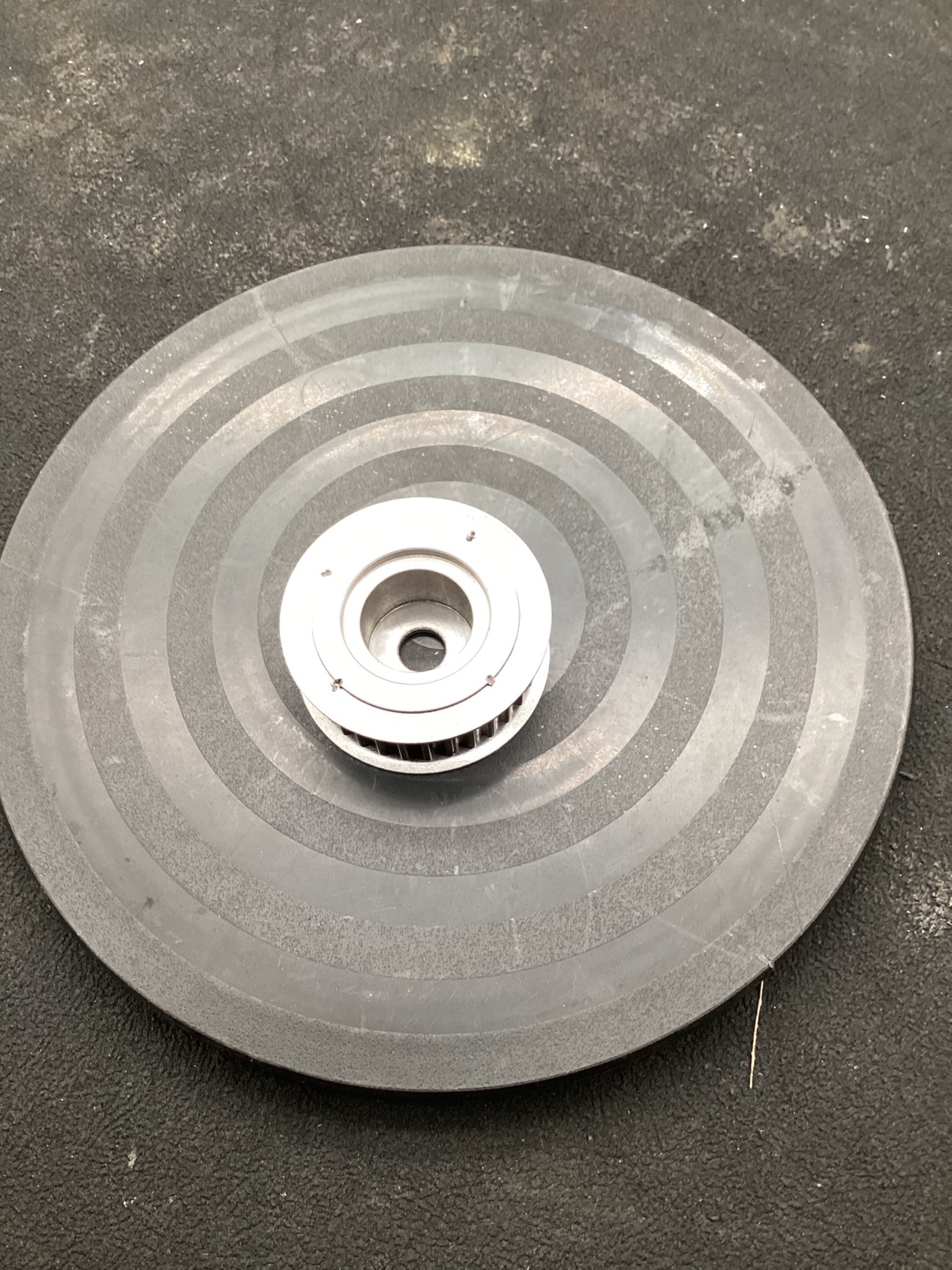 GUA P32-5GT-15-33F TIMING BELT PULLEY 32T 5MM PITCH NEW 1