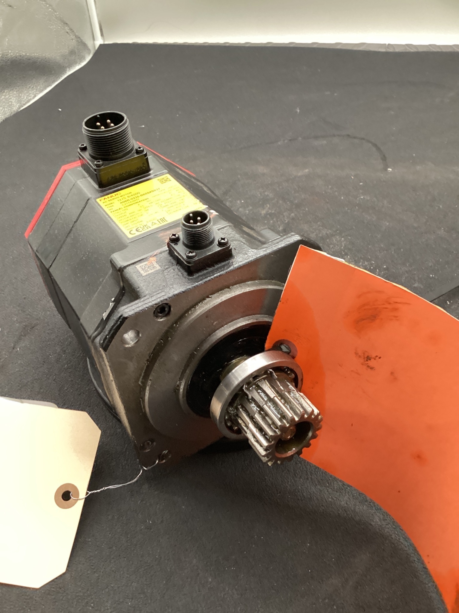 FANUC A06B-0235-B605#S037 AC SERVO MOTOR aiS8/4000 TPR BRK USED 4