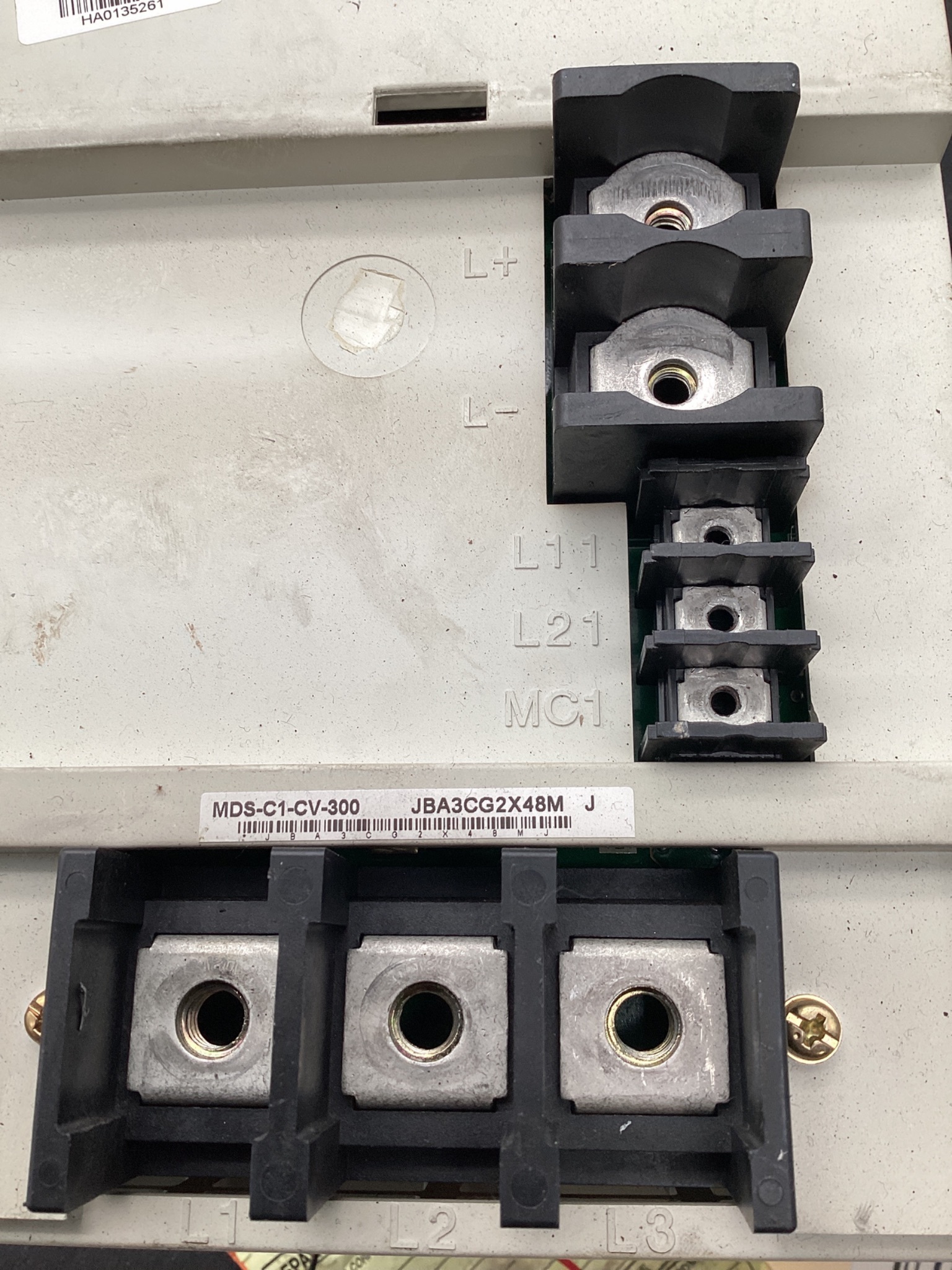 MITSUBISHI MDS-C1-CV-300 SERVO POWER SUPPLY UNIT 30KW USED 1