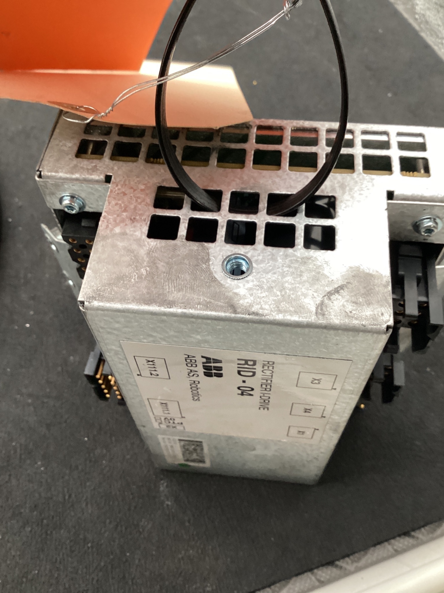 ABB 3HNA020882-001/01 RID-04 I-DRIVE RECTIFIER MODULE USED 2