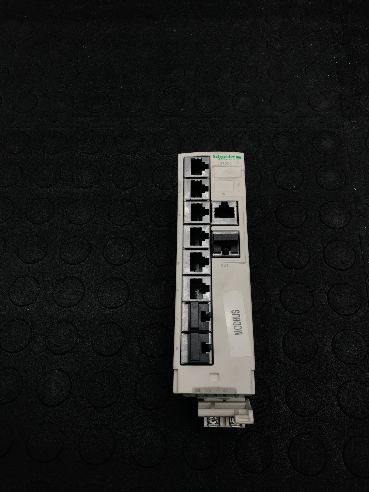 SCHNEIDER ELECTRIC LU9GC3 MODBUS HUB Contactor USED 0