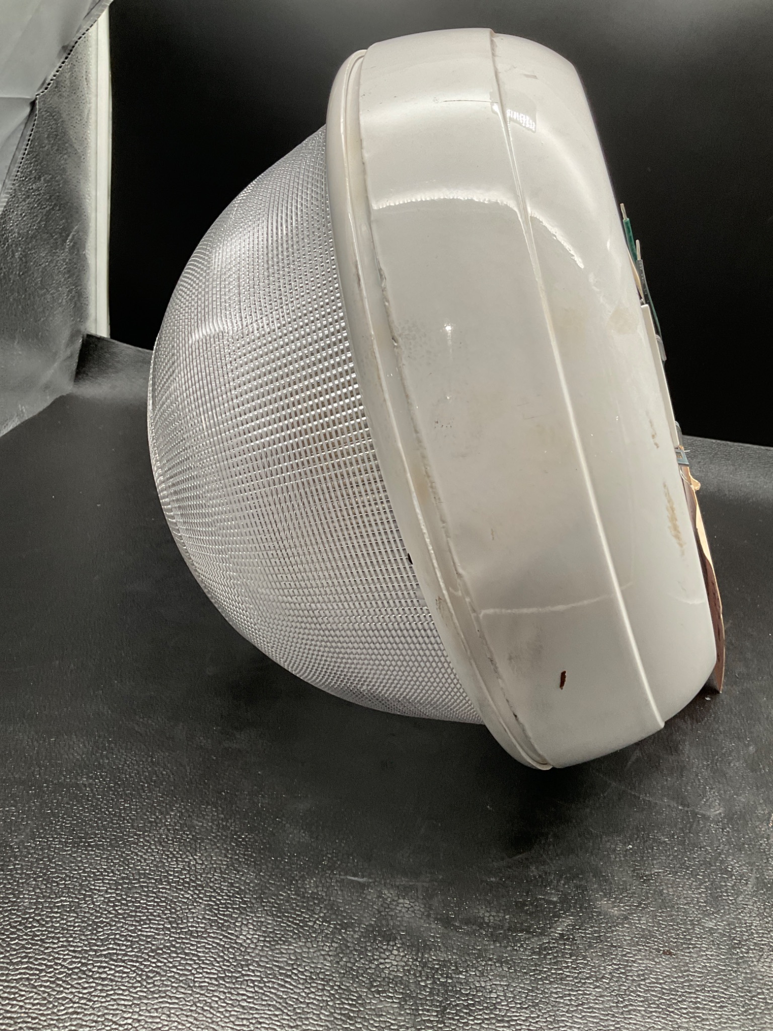 GE JVS17E0A4A5WHN01 LED DOME LIGHT FIXTURE SURFACE MOUNT USED 4