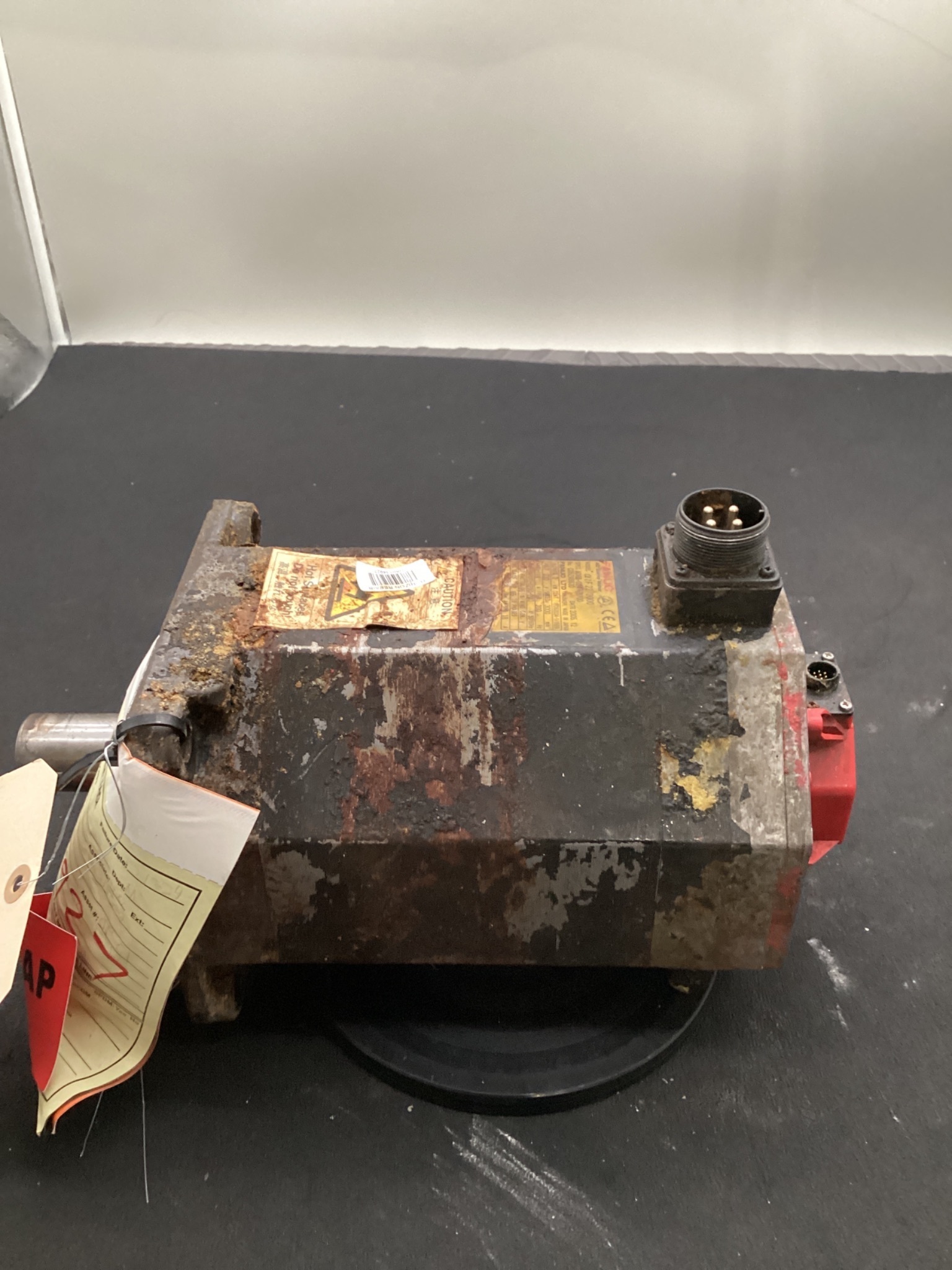 FANUC A06B-0247-B100 AIF22/3000 AC SERVO MOTOR 4KW 3000RPM PARTS ONLY 1