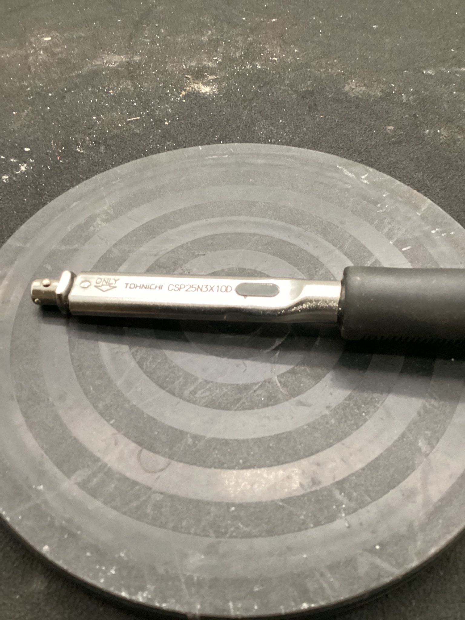 TOHNICHI CSP25N3X10D PRESET TORQUE WRENCH 10D HEAD USED 1