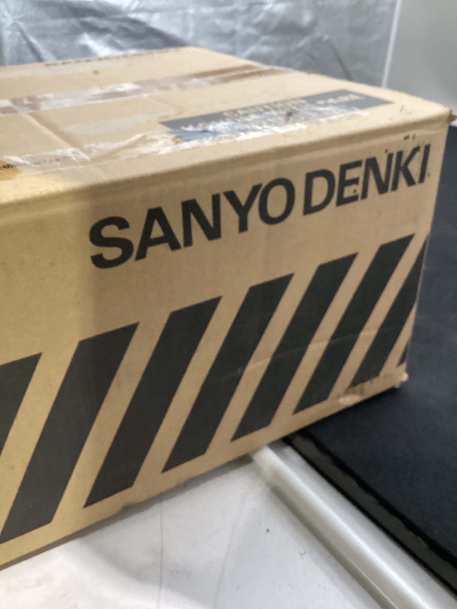 SANYO DENKI RS1A10AA SERVO AMPLIFIER NEW 0
