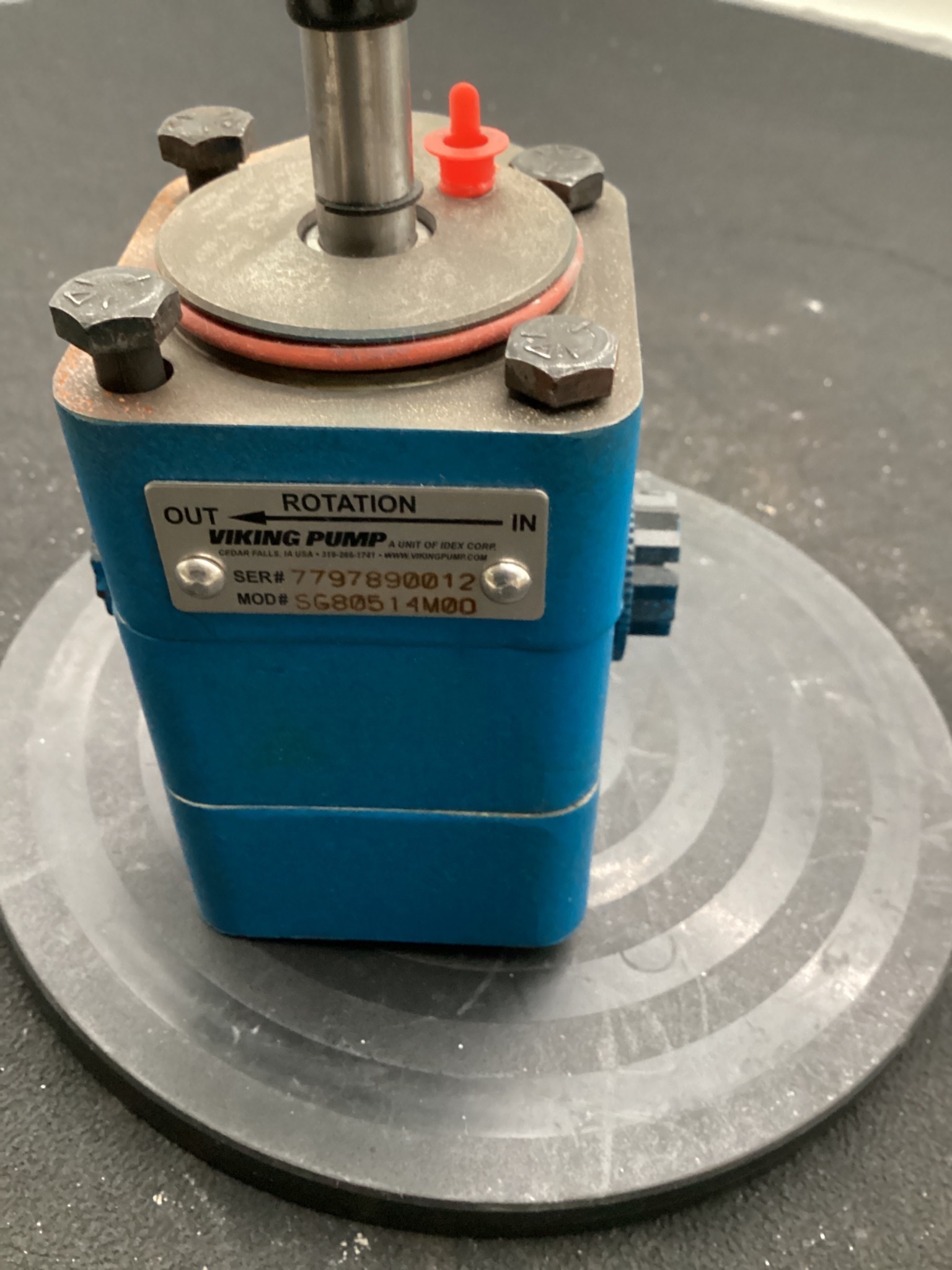 VIKING PUMP SG80514M0O GEAR HYDRAULIC PUMP USED 2