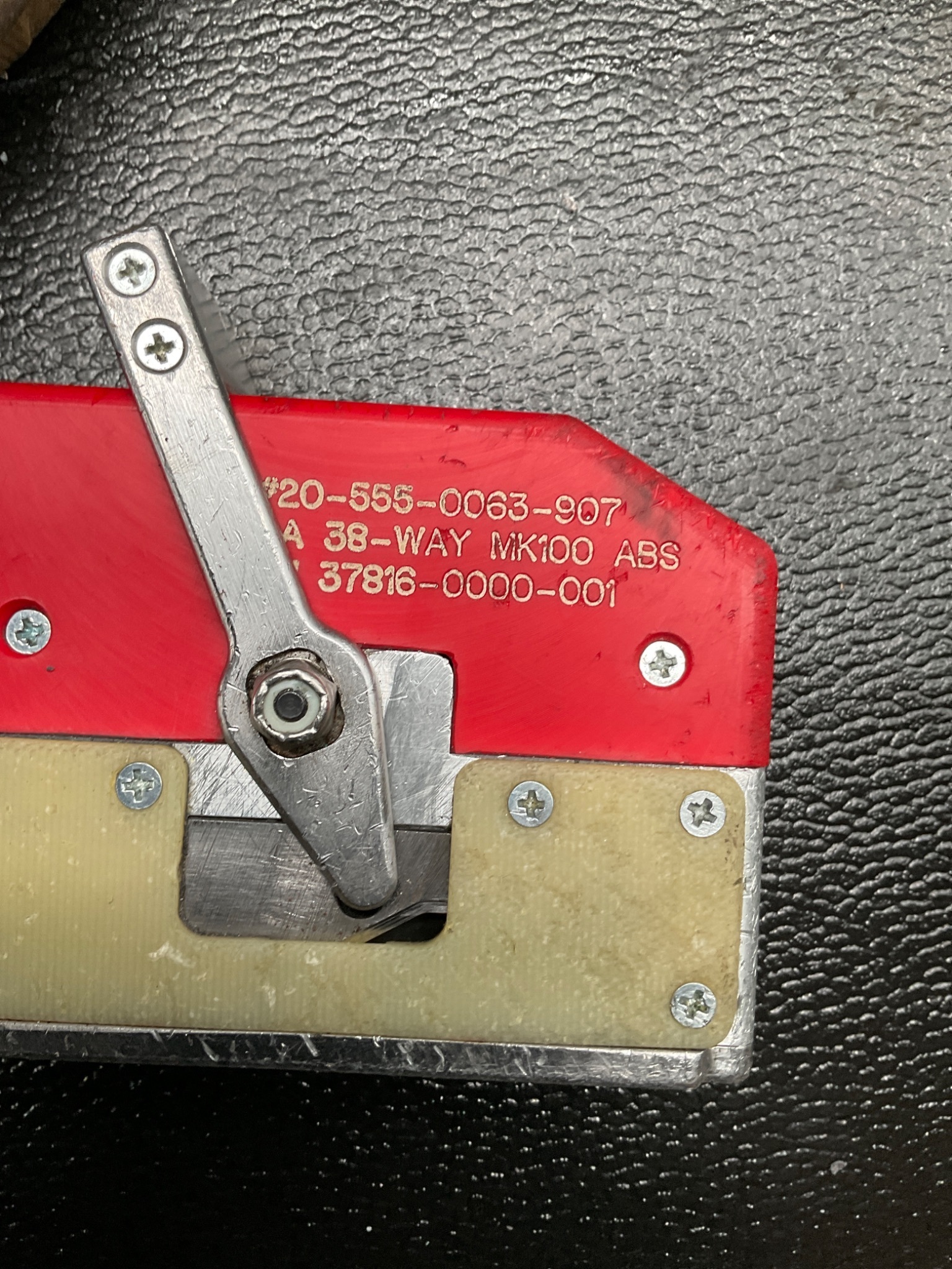 TEST PRODUCTS 7162 CONNECTOR MODULE MK100 ABS 38-WAY USED 1