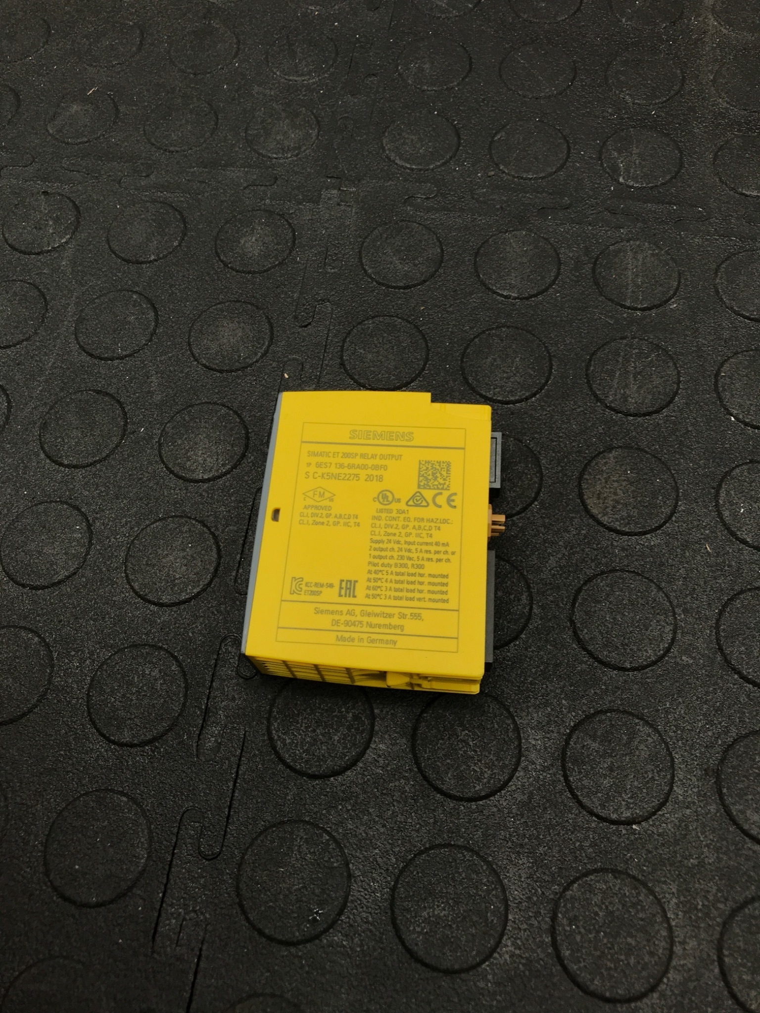 SIEMENS 6ES7 136-6RA00-0BF0 Simatics S7 Relay Output Module USED 3