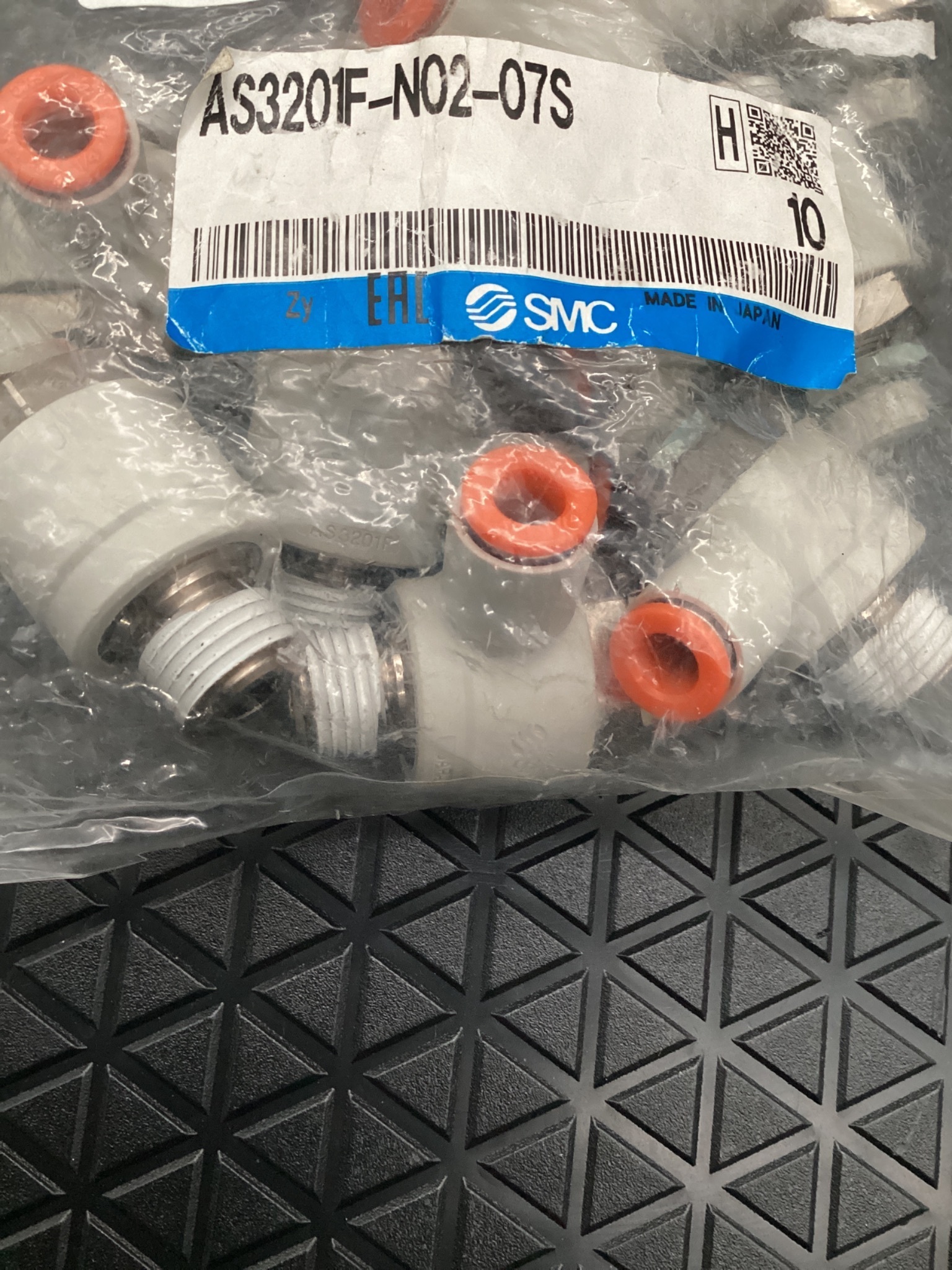 SMC AS3201F-N02-07S SPEED CONTROL VALVE 1/4IN NPT NEW - 10 Pack 3