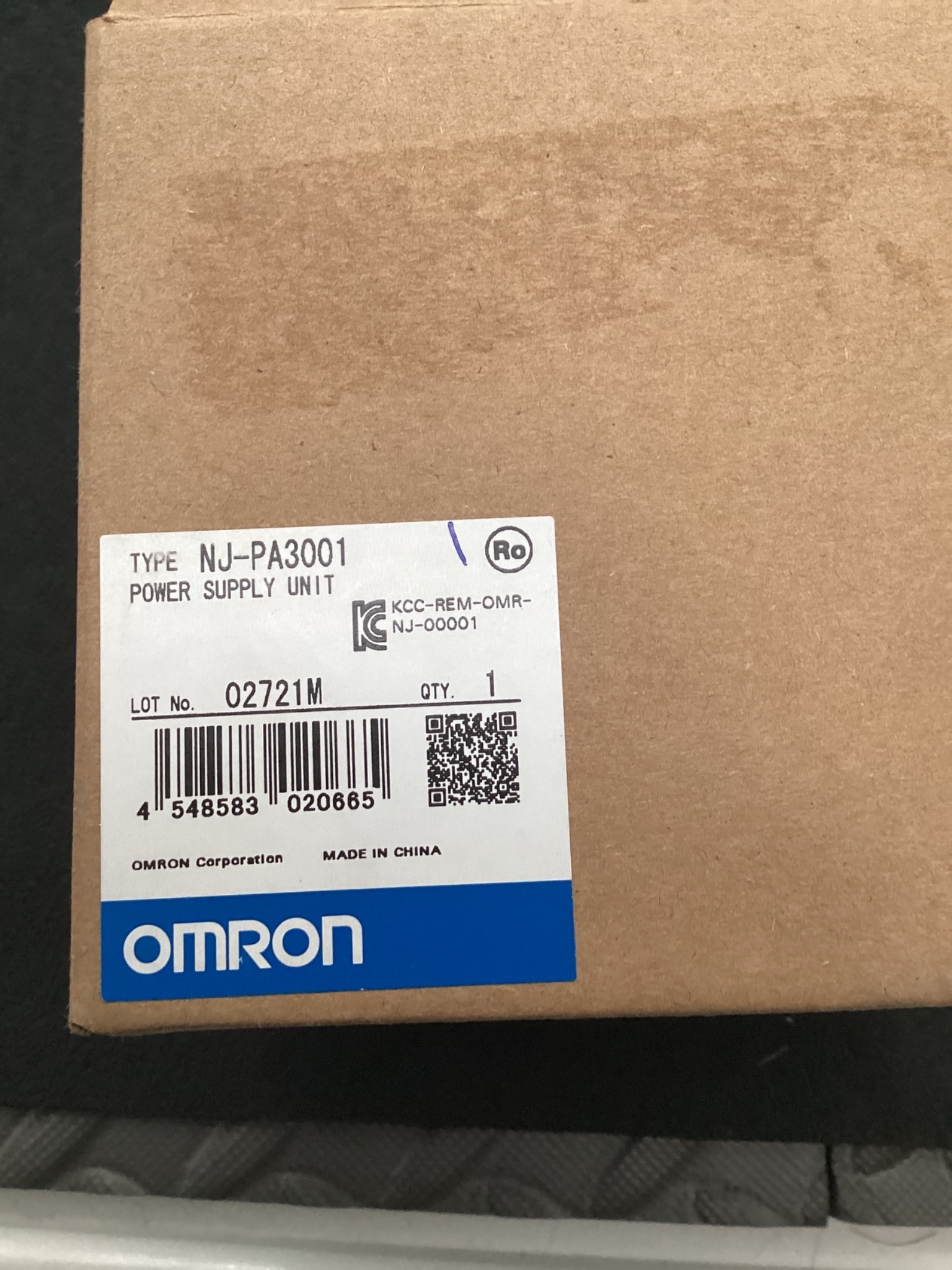 OMRON NJ-PA3001 POWER SUPPLY UNIT 100-240VAC 5VDC 6A 24VDC NEW 0