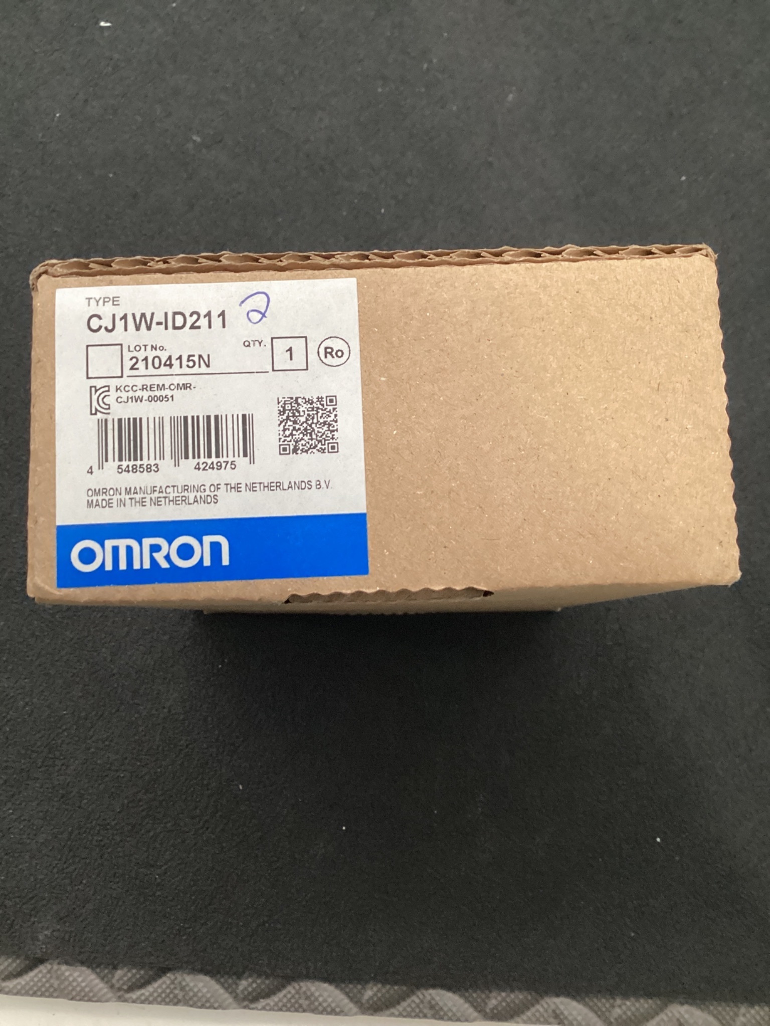OMRON CJ1W-ID211 DIGITAL INPUT MODULE 24VDC 16PT PNP/NPN NEW 5