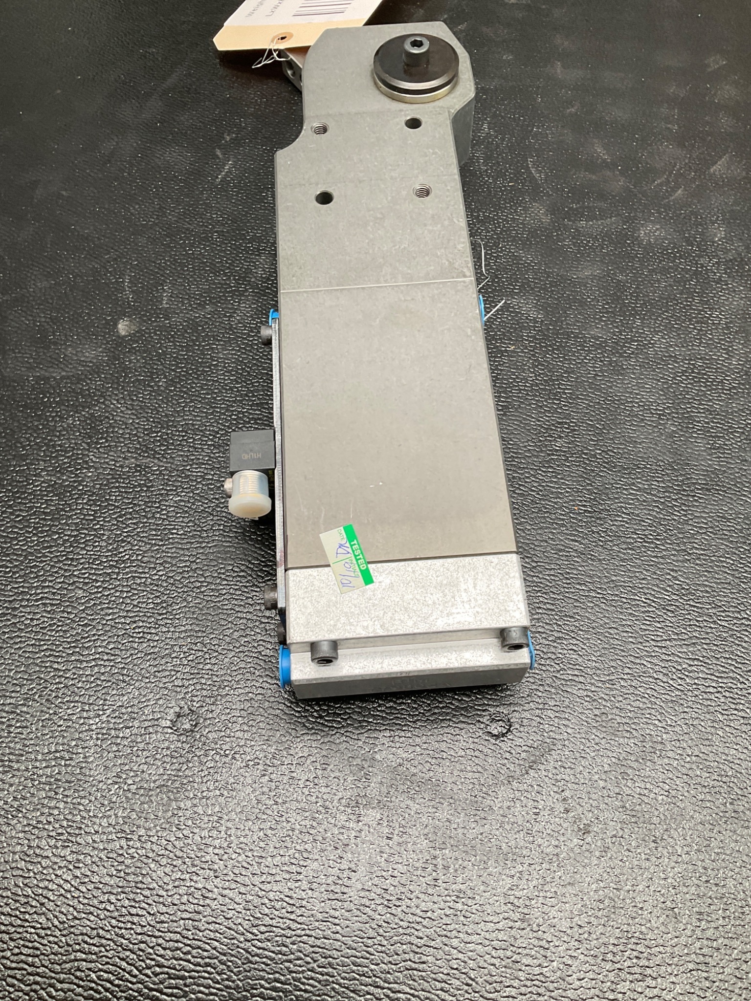 BTM 779802A PNEUMATIC POWER CLAMP USED 3