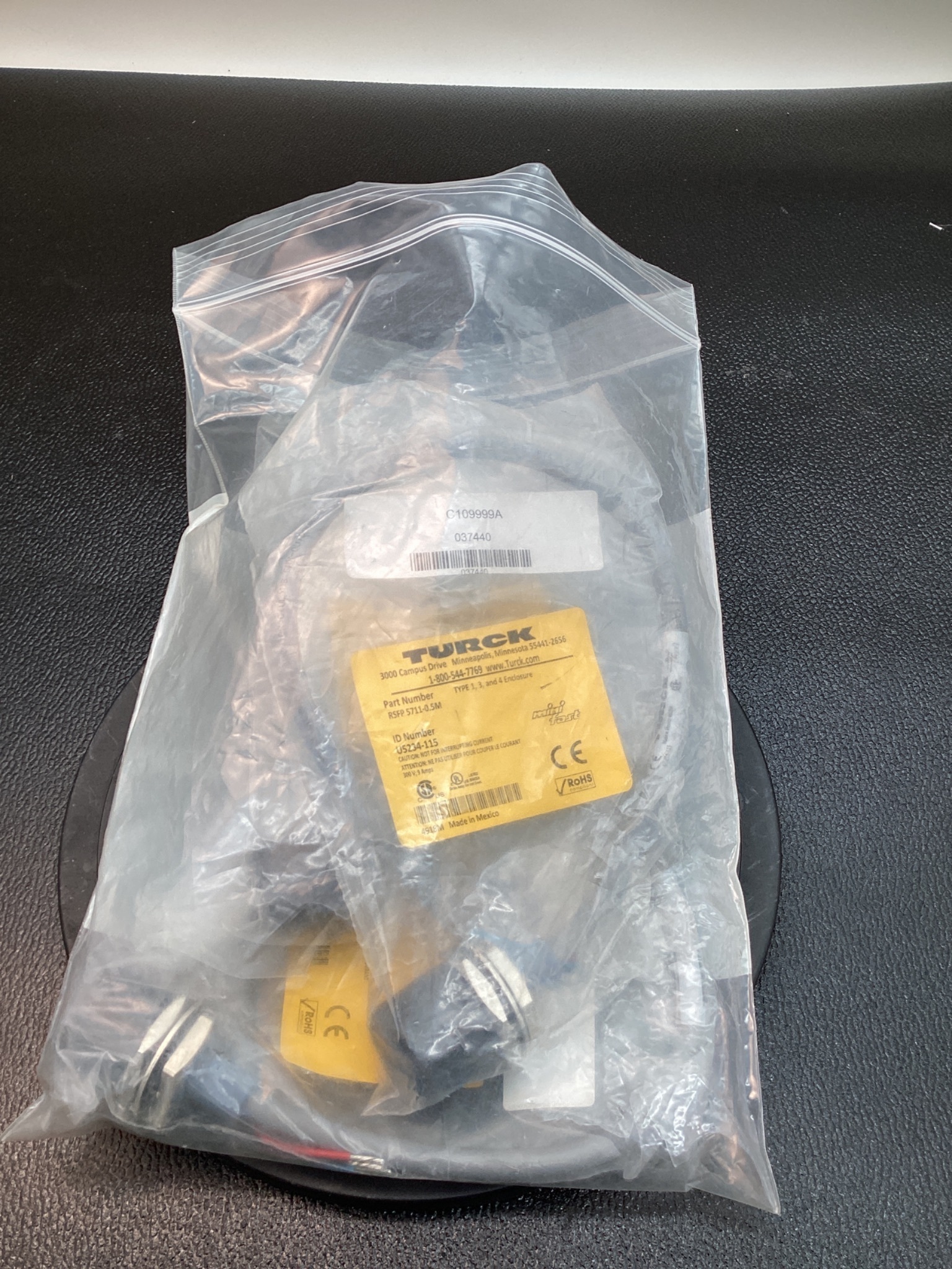 TURCK RSFP 5711-0.5M M12 FEMALE CORDSET 4PIN 0.5M IP67 NEW 3