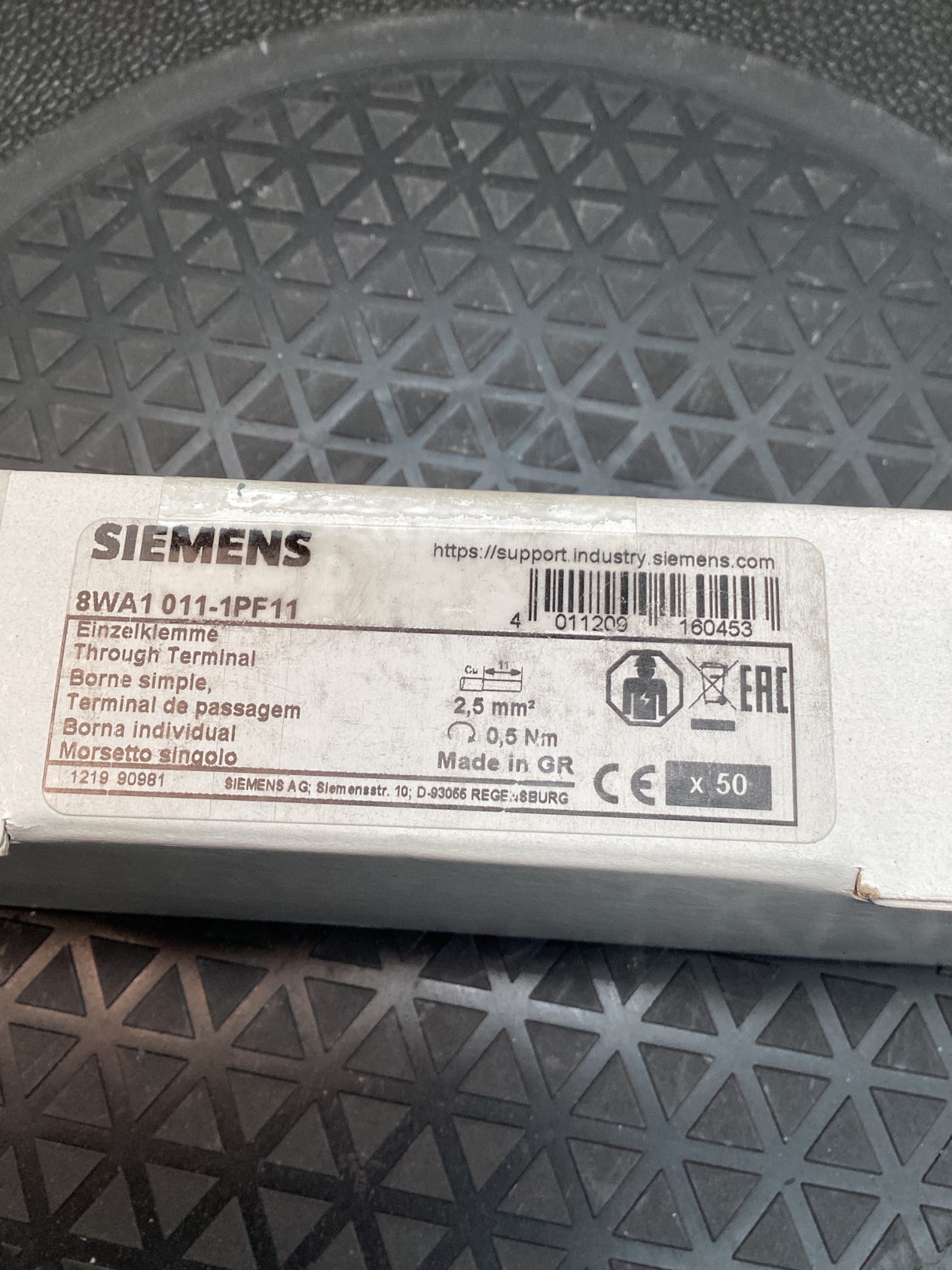 SIEMENS 8WA1 011-1PF11 TERMINAL BLOCK NEW 5