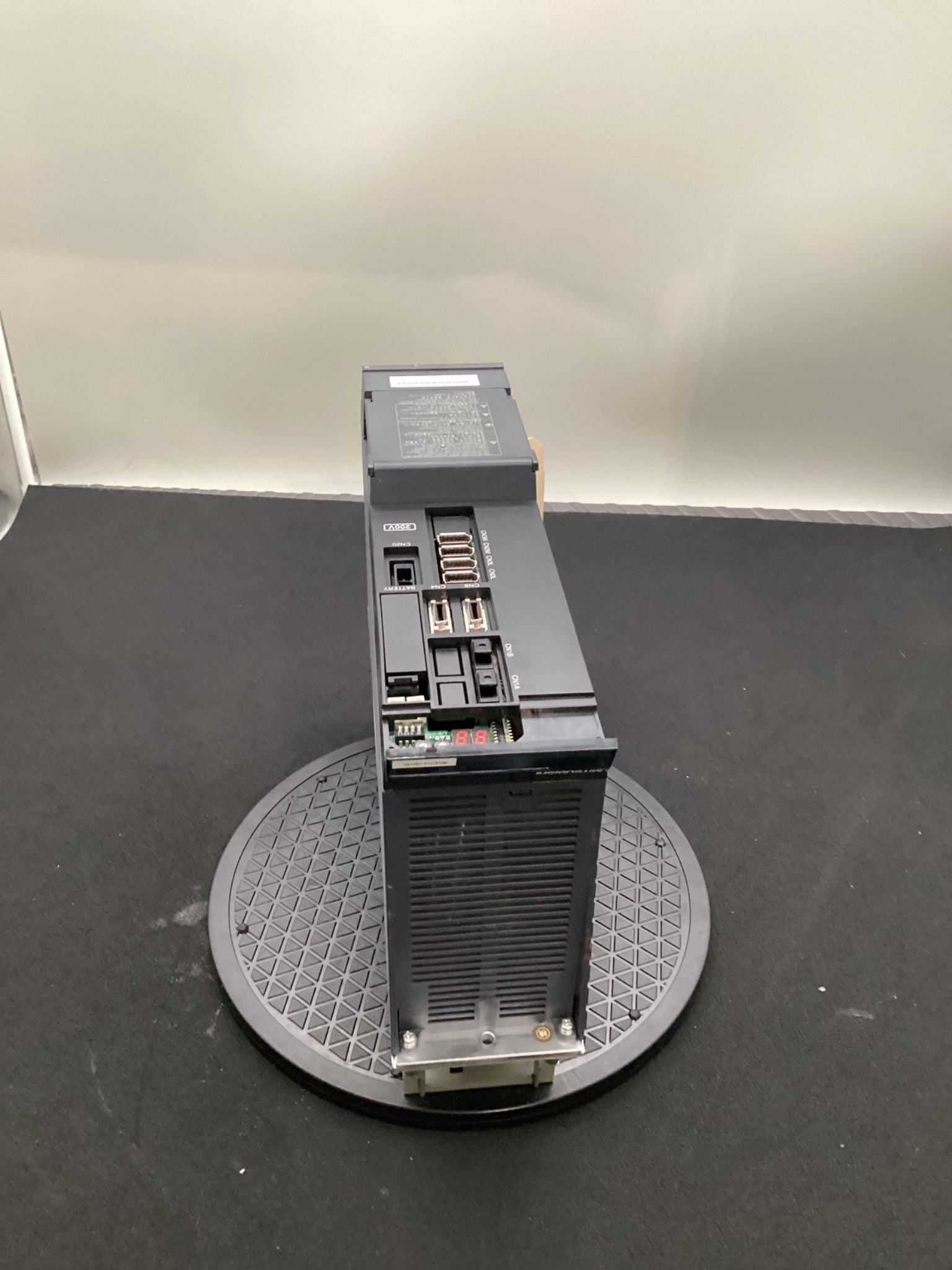 MITSUBISHI MDS-D2-V2-160160 SERVO DRIVE DUAL AXIS 160A USED 1